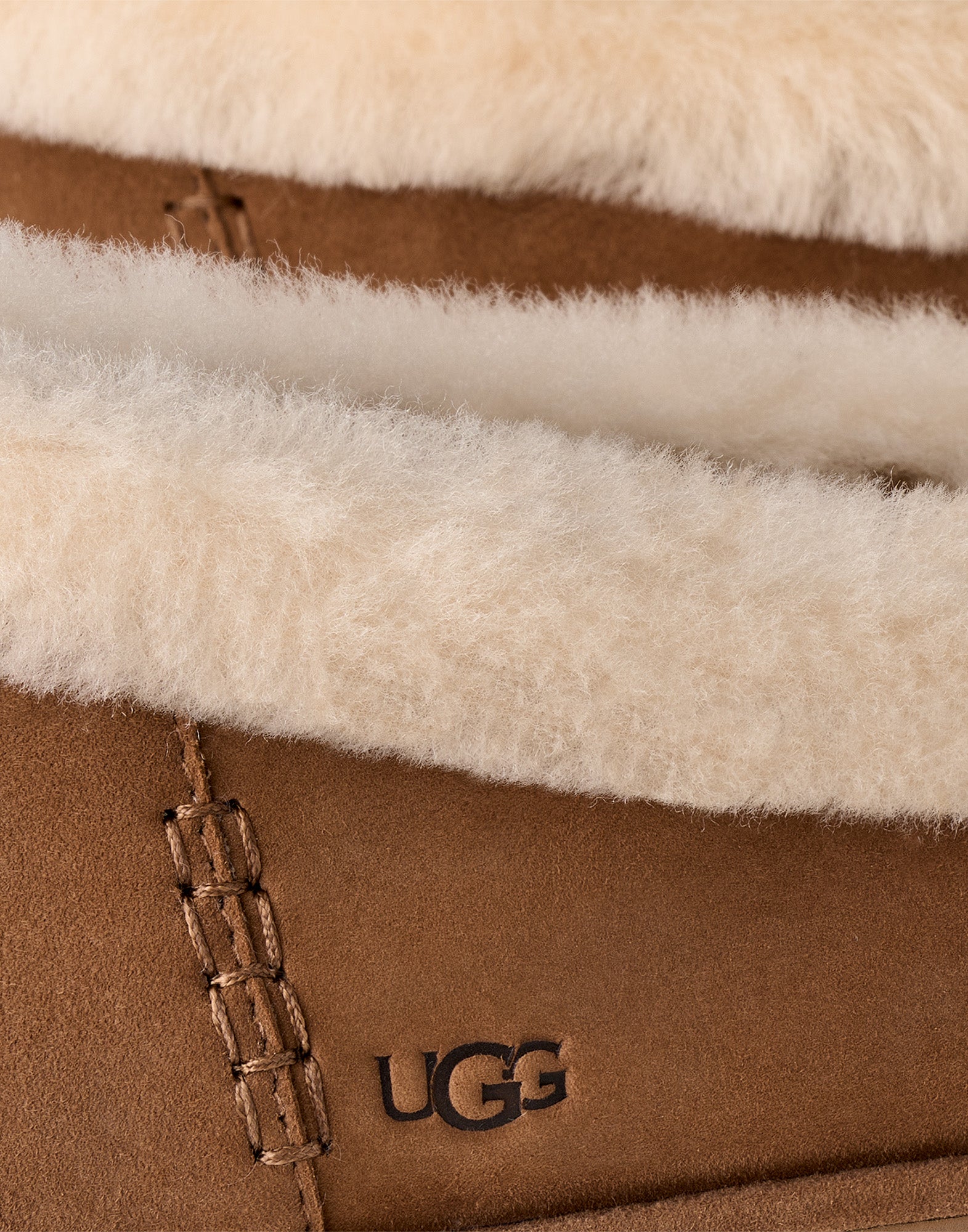 UGG Zora Ballerine in Camoscio Chestnut