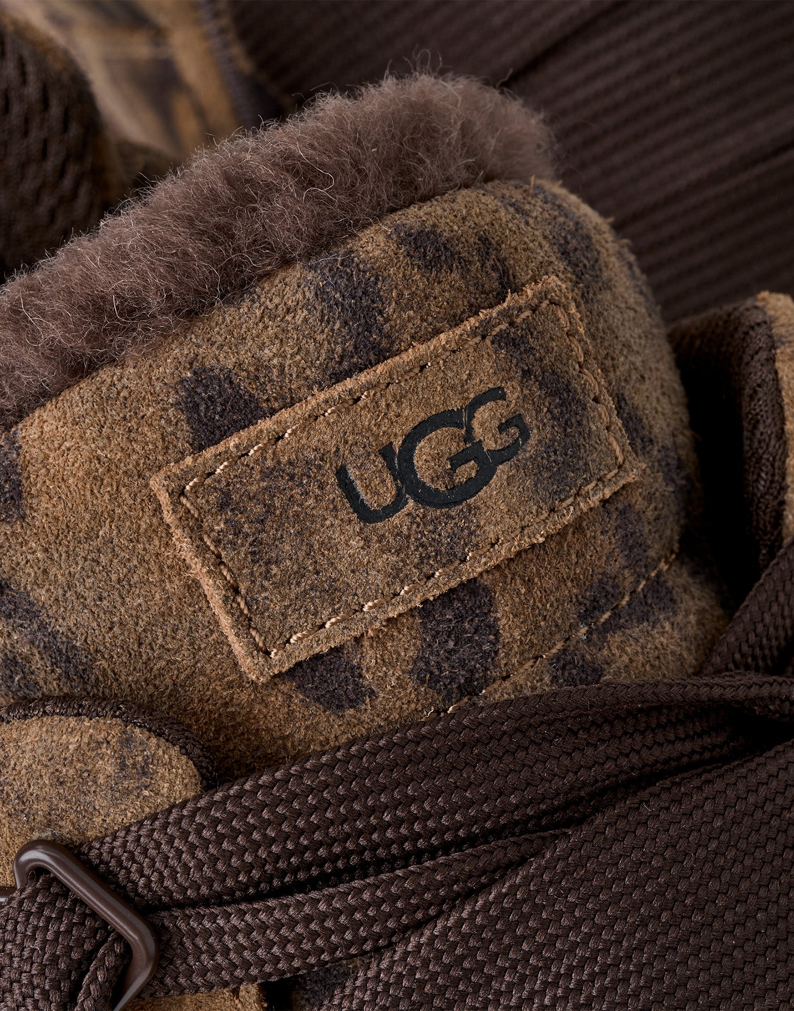 UGG Lowmel Spotted Sneaker Chestnut