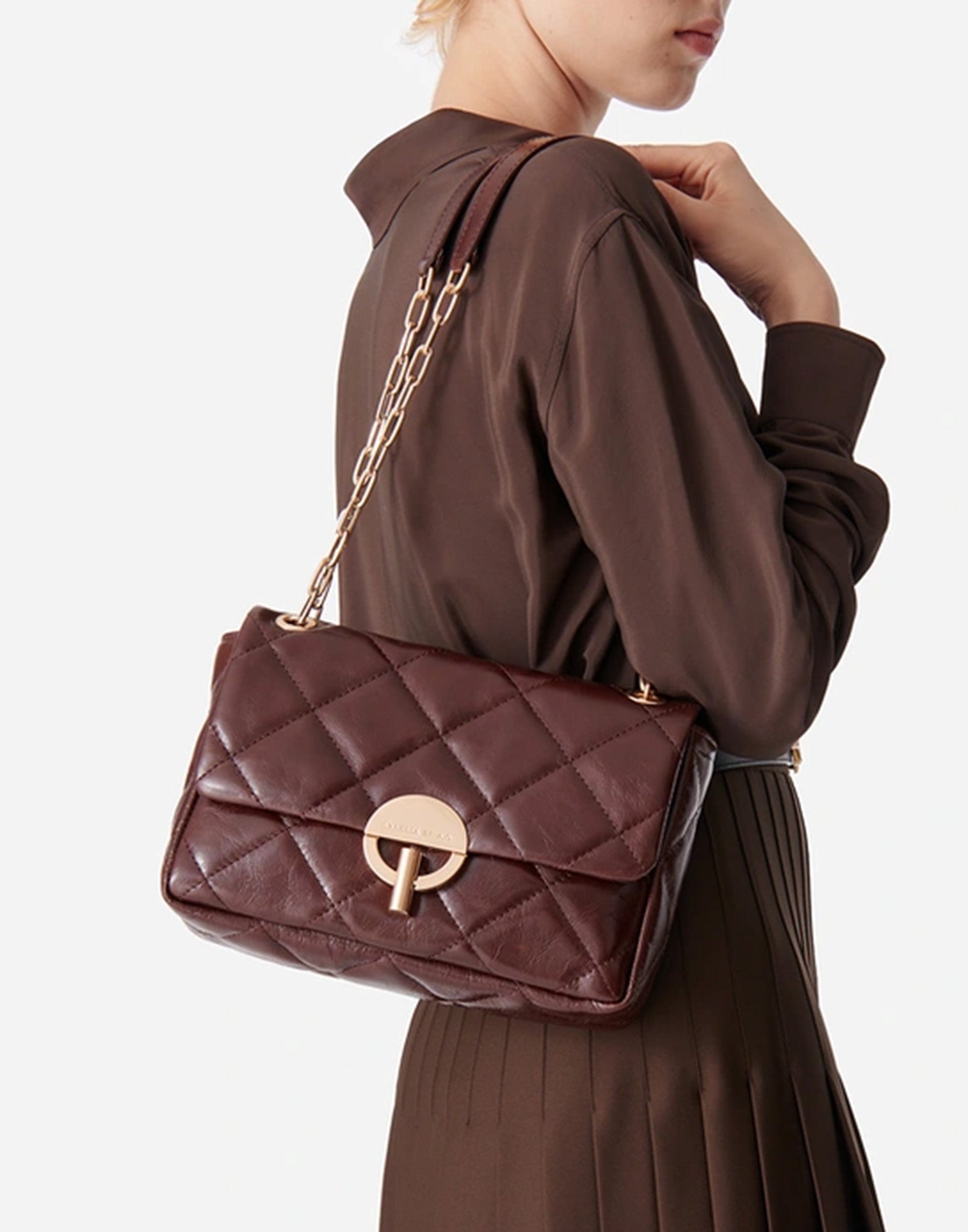 VANESSA BRUNO Borsa Moon Large in Pelle Trapuntata Chocolate