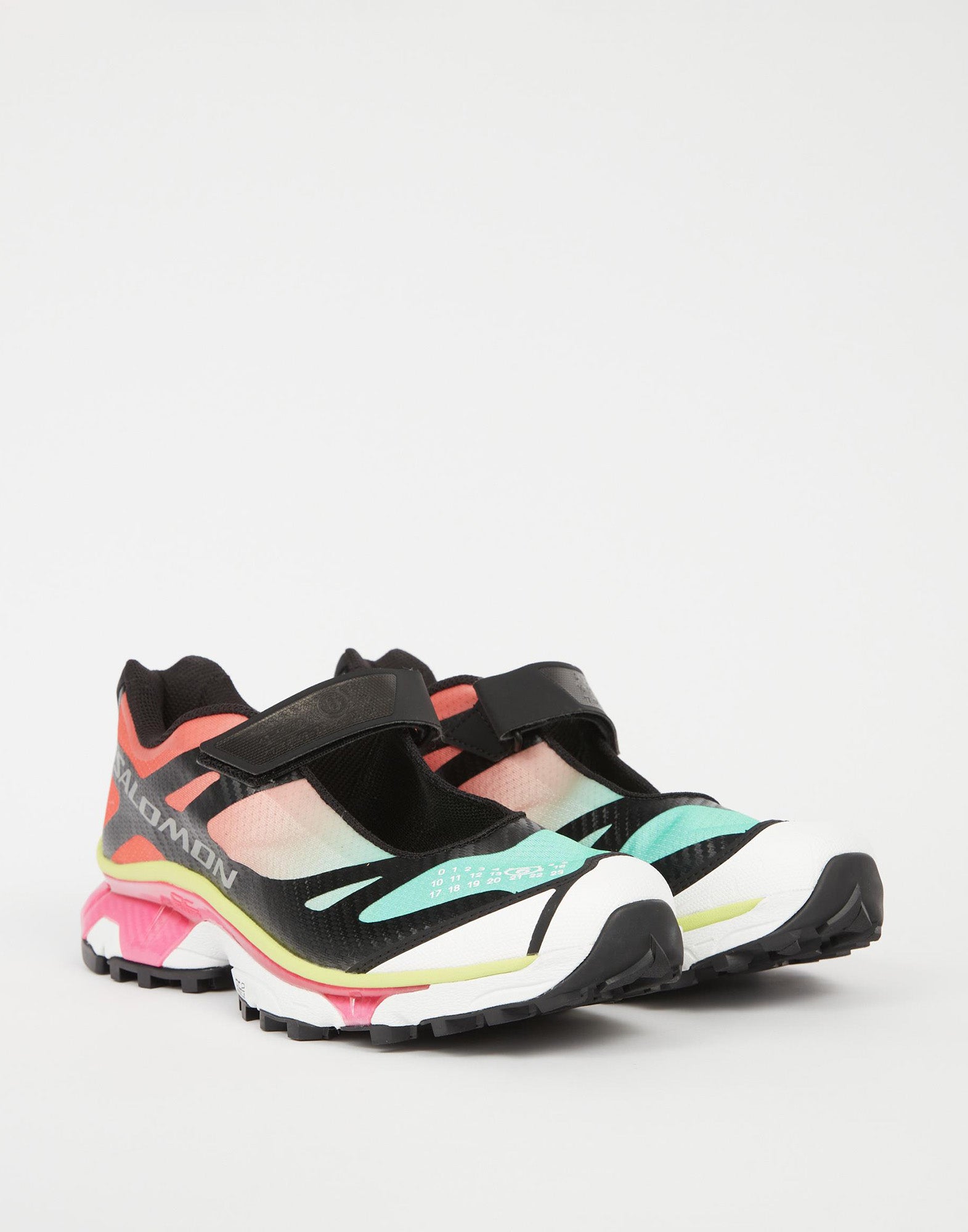 MM6 MAISON MARGIELA x SALOMON Sneakers XT-Mary J Ginger/Electric Green/Knockout Green