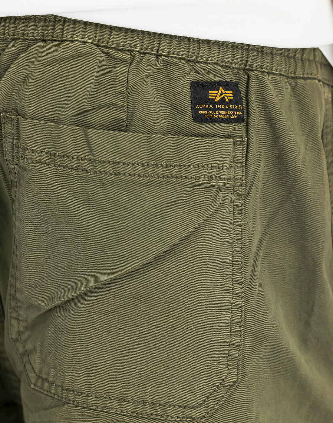 ALPHA INDUSTRIES Bermuda in Twill di Cotone Dark Olive