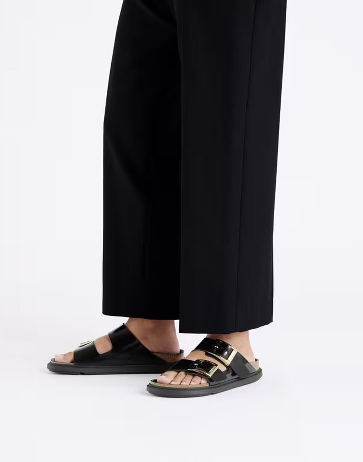 BIRKENSTOCK Arizona Droplet Buckle High Shine Black
