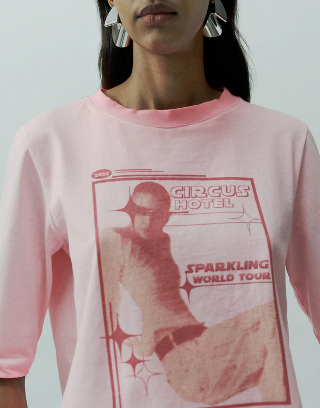 CIRCUS HOTEL T-shirt Slim a Maniche 3/4 con Stampa Poster Vintage