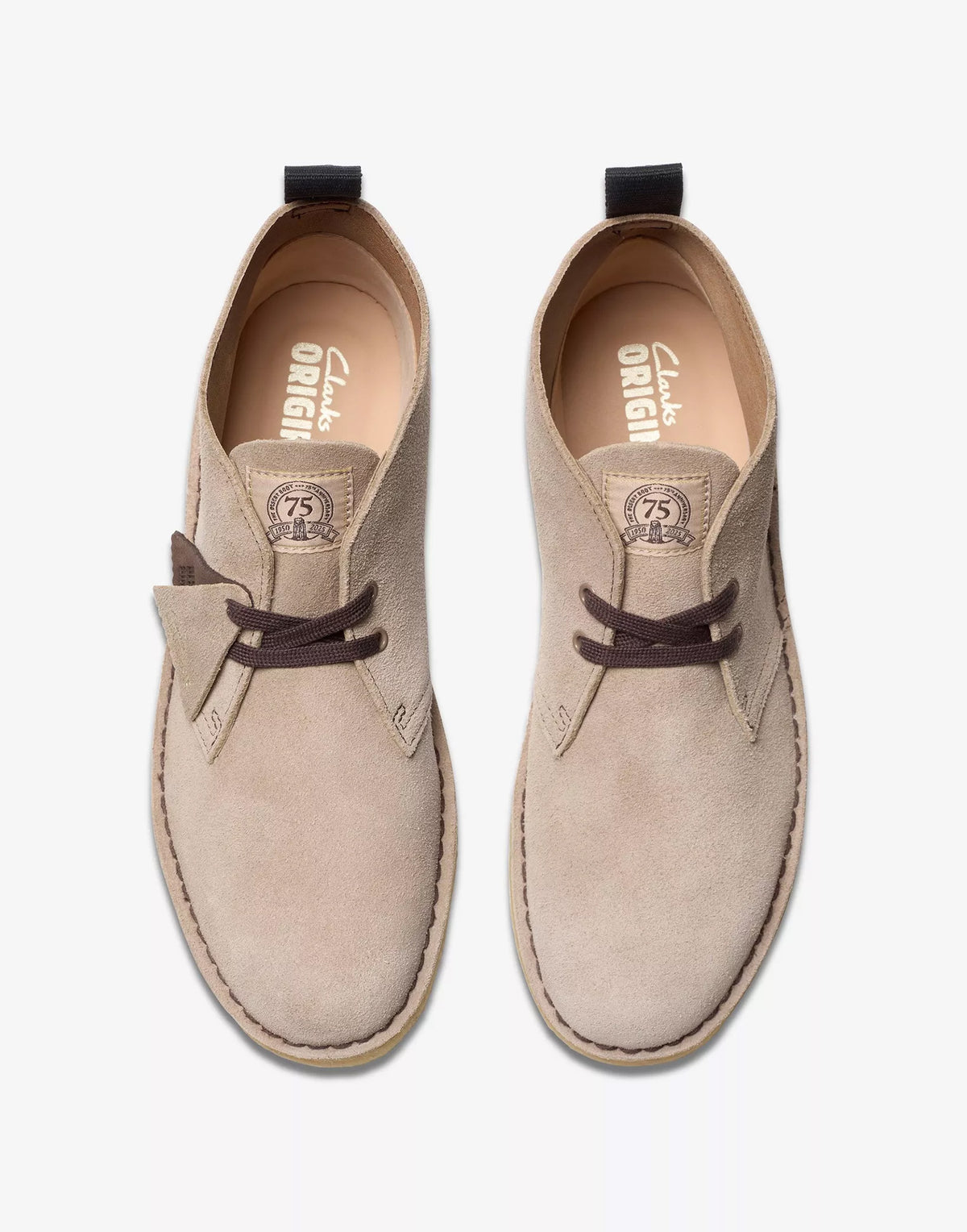 CLARKS Desert Boot in Suede Wolf