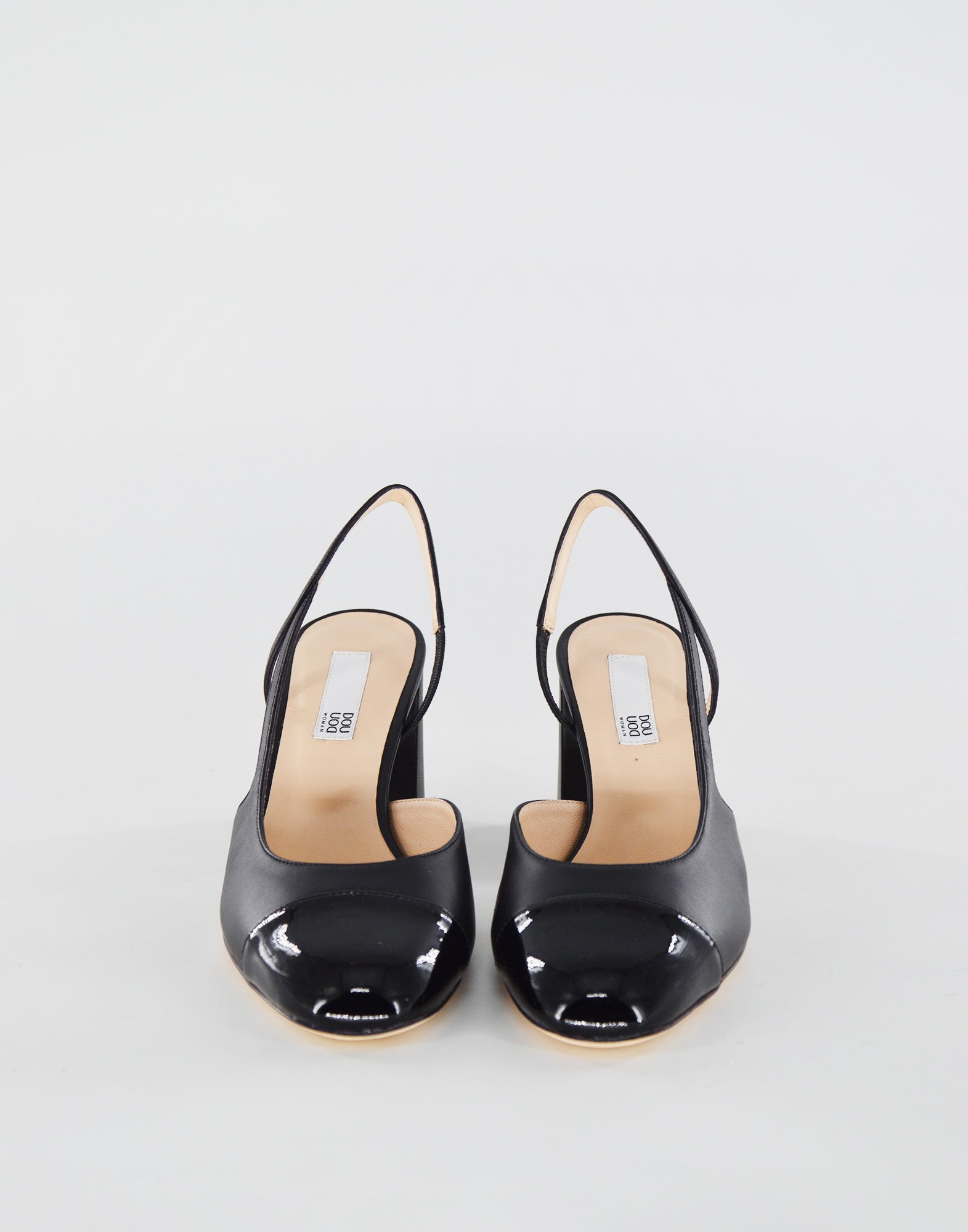 DOUUOD Chanel in Nappa con Punta in Vernice Neri