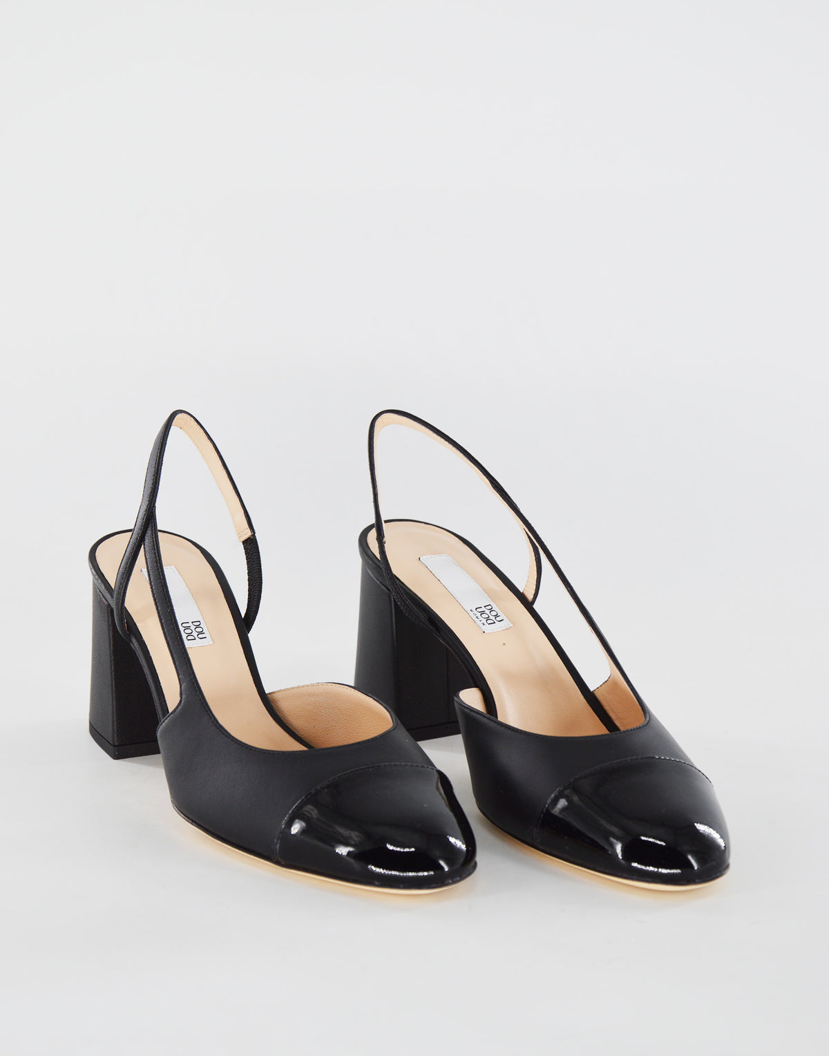 DOUUOD Chanel in Nappa con Punta in Vernice Neri