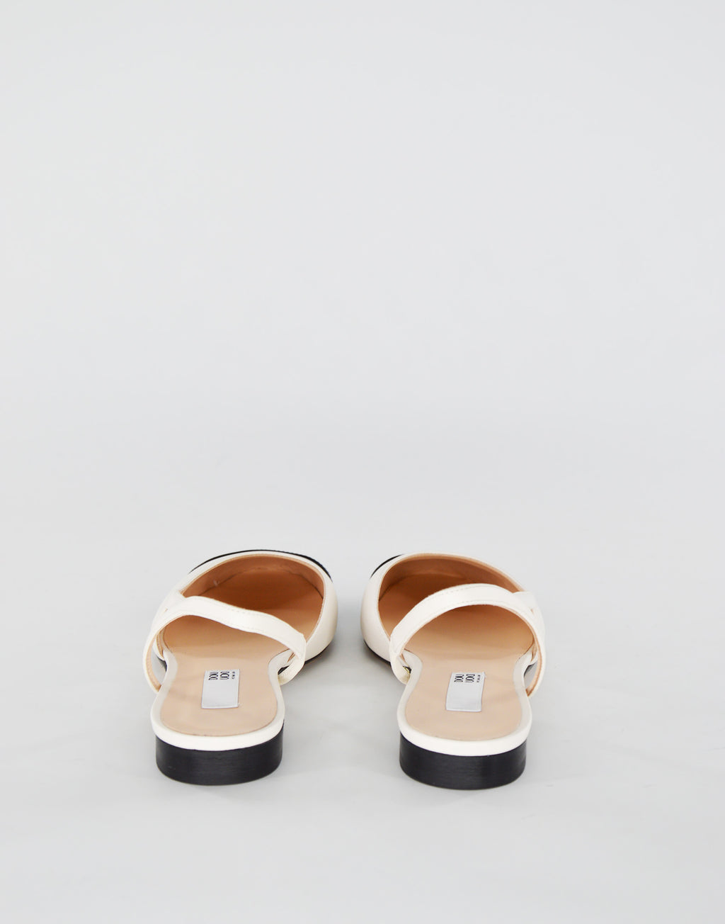DOUUOD Slingback in Pelle con Punta in Vernice Panna/Nero