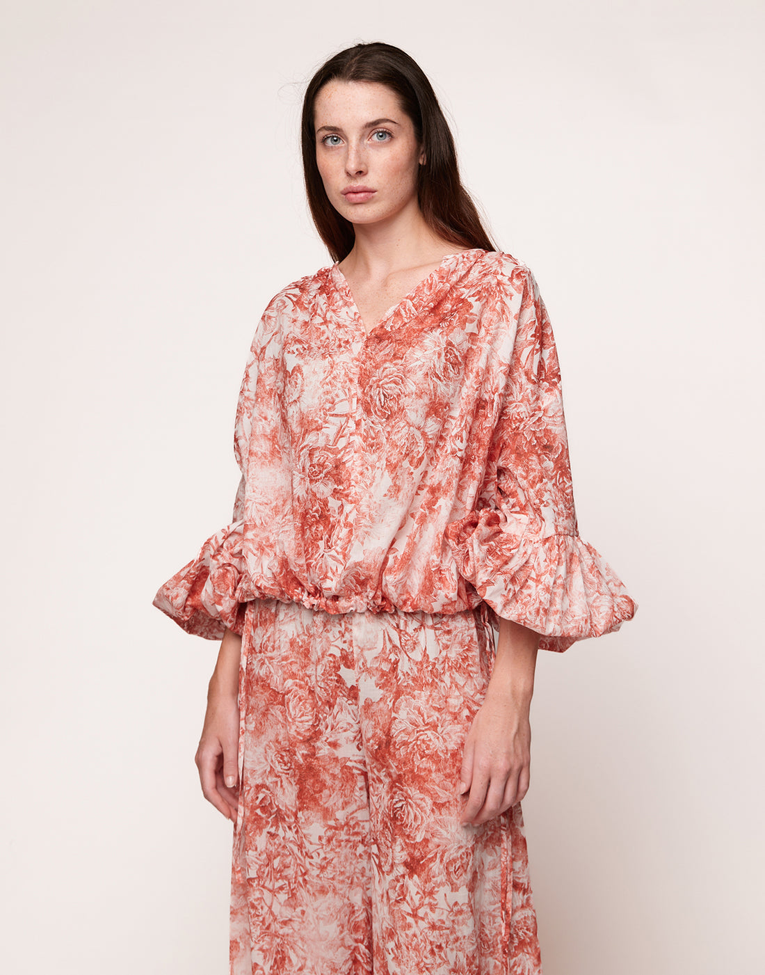 DOUUOD
Blusa con Manica a Balloon in Mussola Floreale Cotto