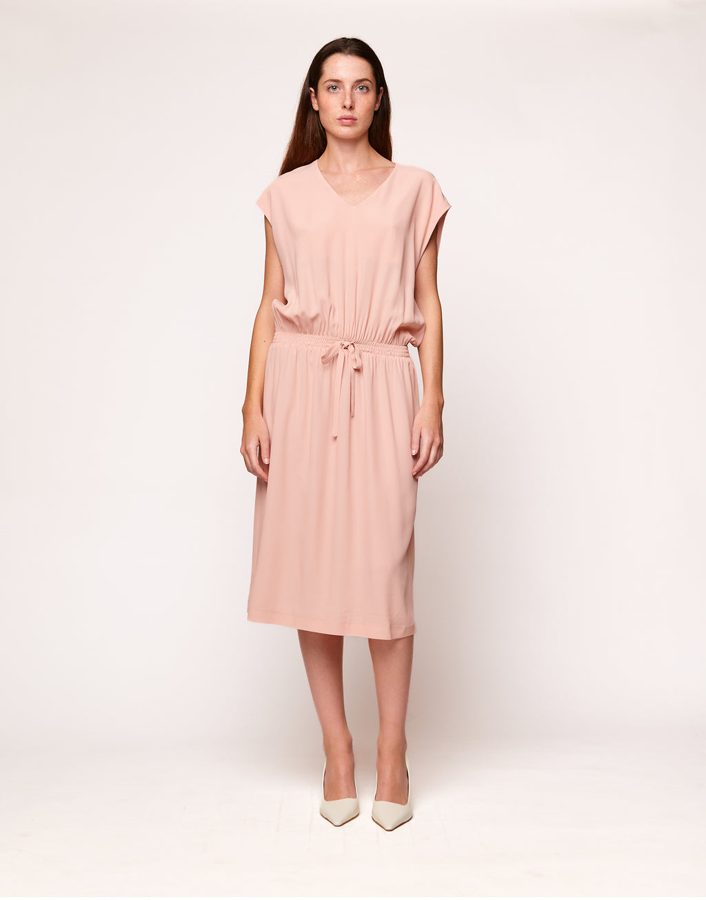 DOUUOD Abito Midi Smanicato in Crepe de Chine Blush