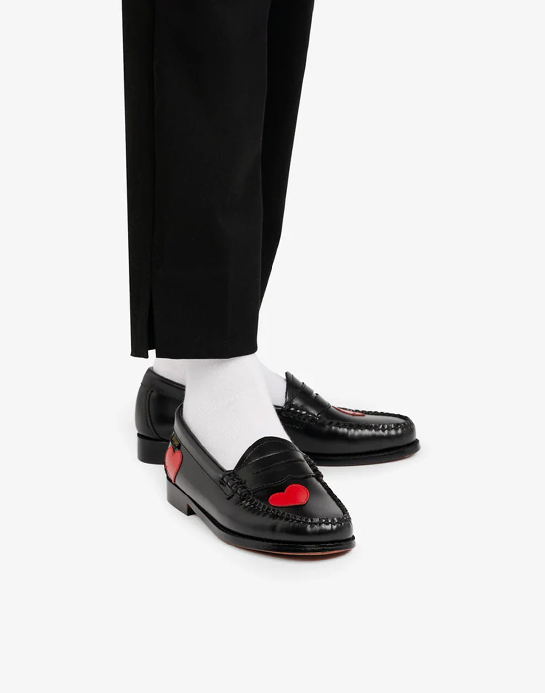 GH BASS Mocassini Weejuns Penny in Pelle Nera con Cuori Rossi