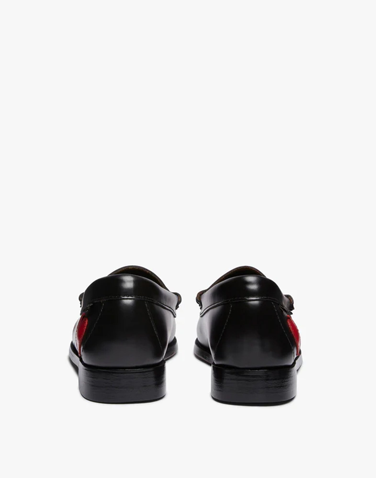GH BASS Mocassini Weejuns Penny in Pelle Nera con Cuori Rossi