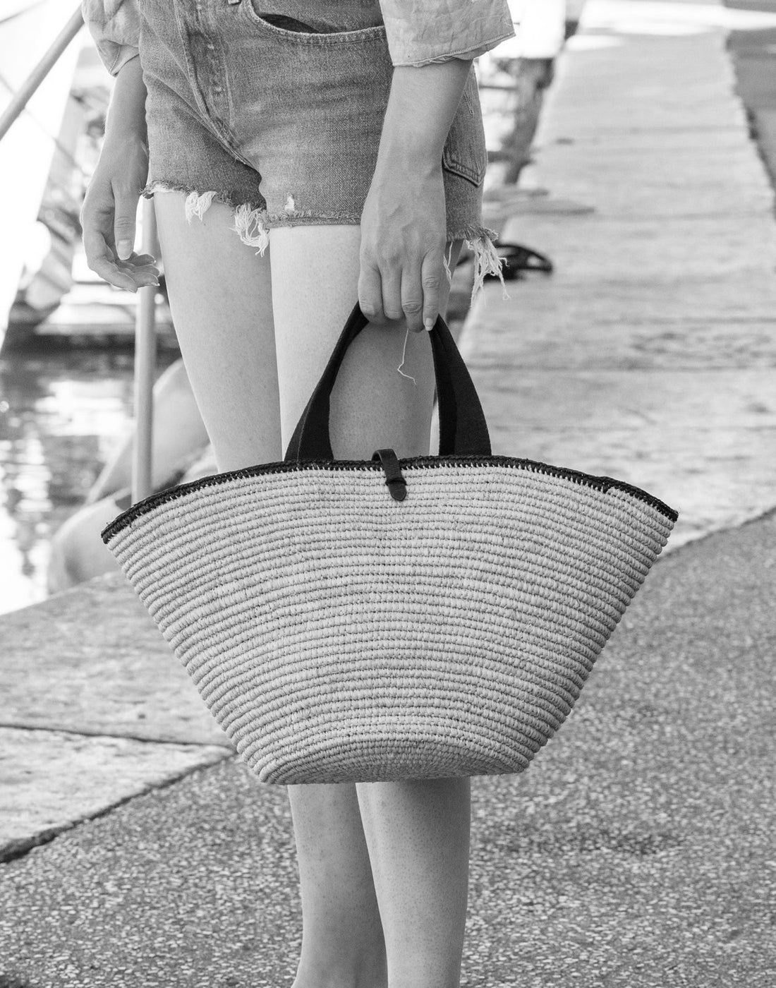 MAISON N.H PARIS Borsa Carla XL in Raffia Naturale Noir/Naturel