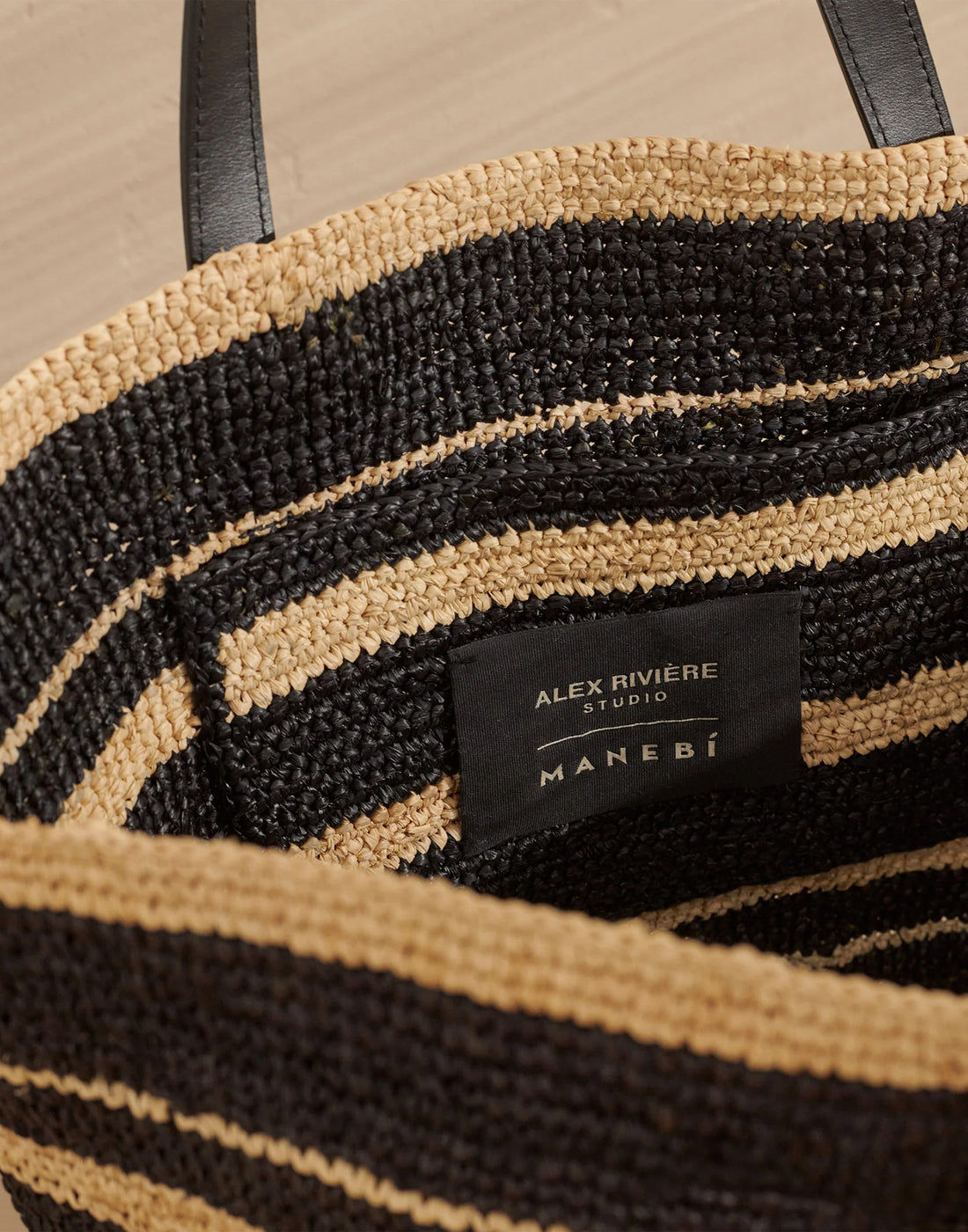 MANEBI X ALEX RIVIÈRE Borsa Bahia in Raffia con Manici e Tag in Pelle Natural/Black