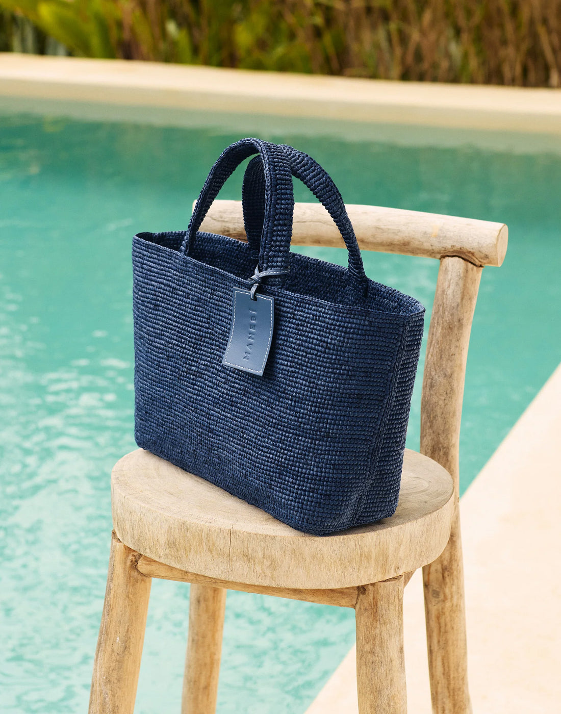 MANEBI Borsa Sunset Media in Rafia Vintage Navy