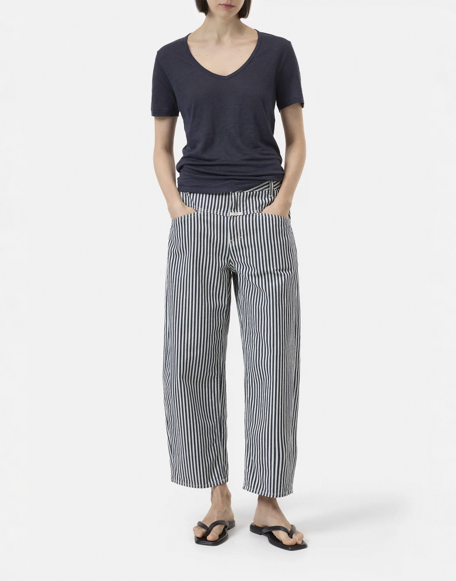 CLOSED T-Shirt in Lino con Scollo a Cuore dark Night