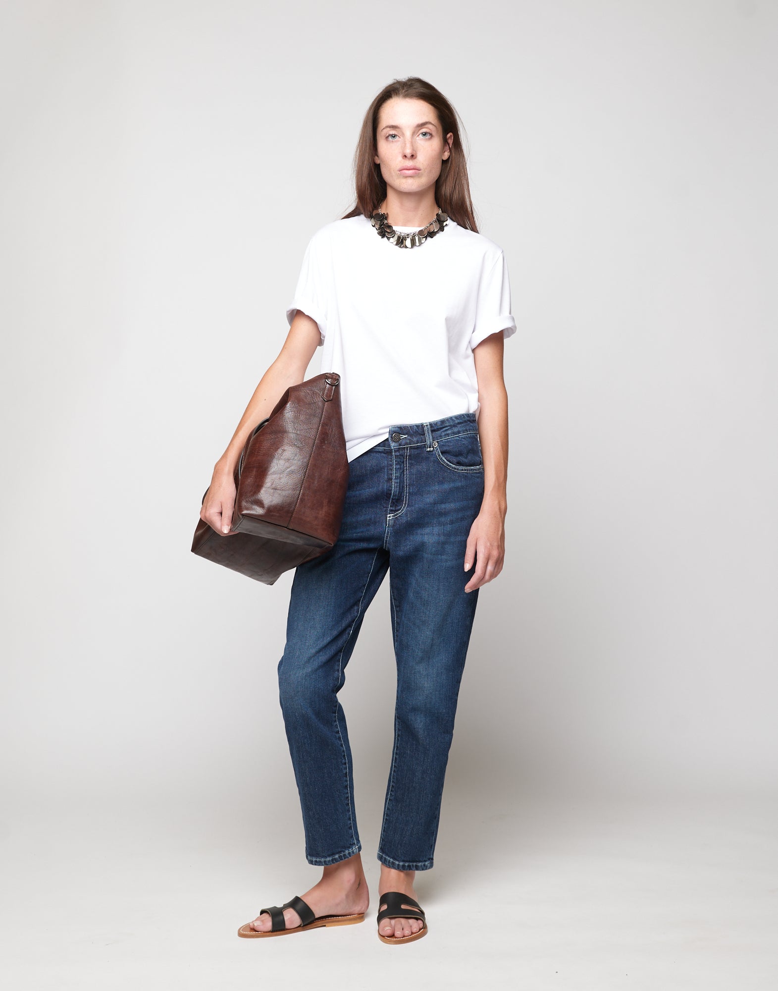 DOUUOD T-shirt Manica Corta con Collana Sequin Off White