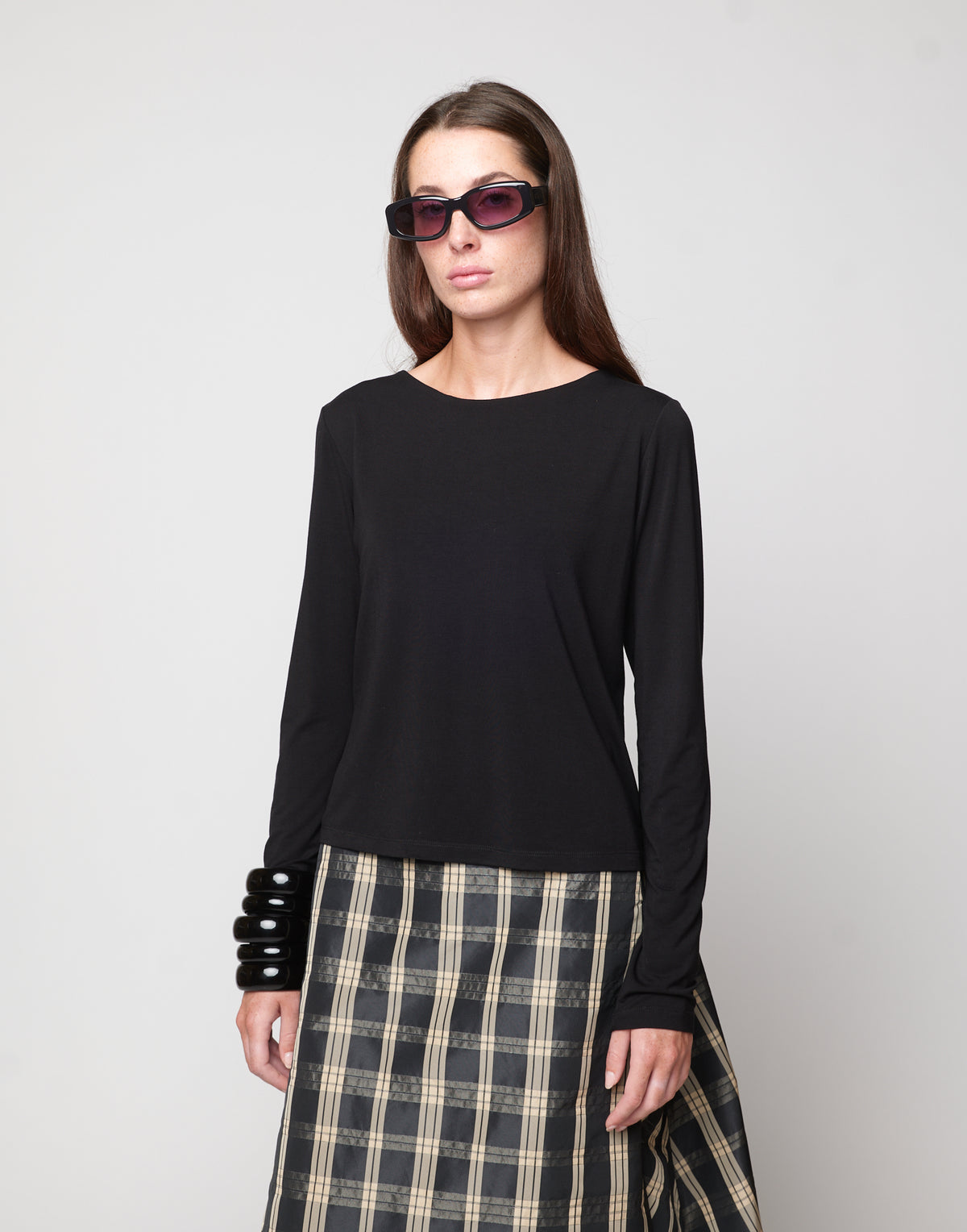 DOUUOD T-shirt Manica Lunga con Scollo Schiena in Bamboo Nera