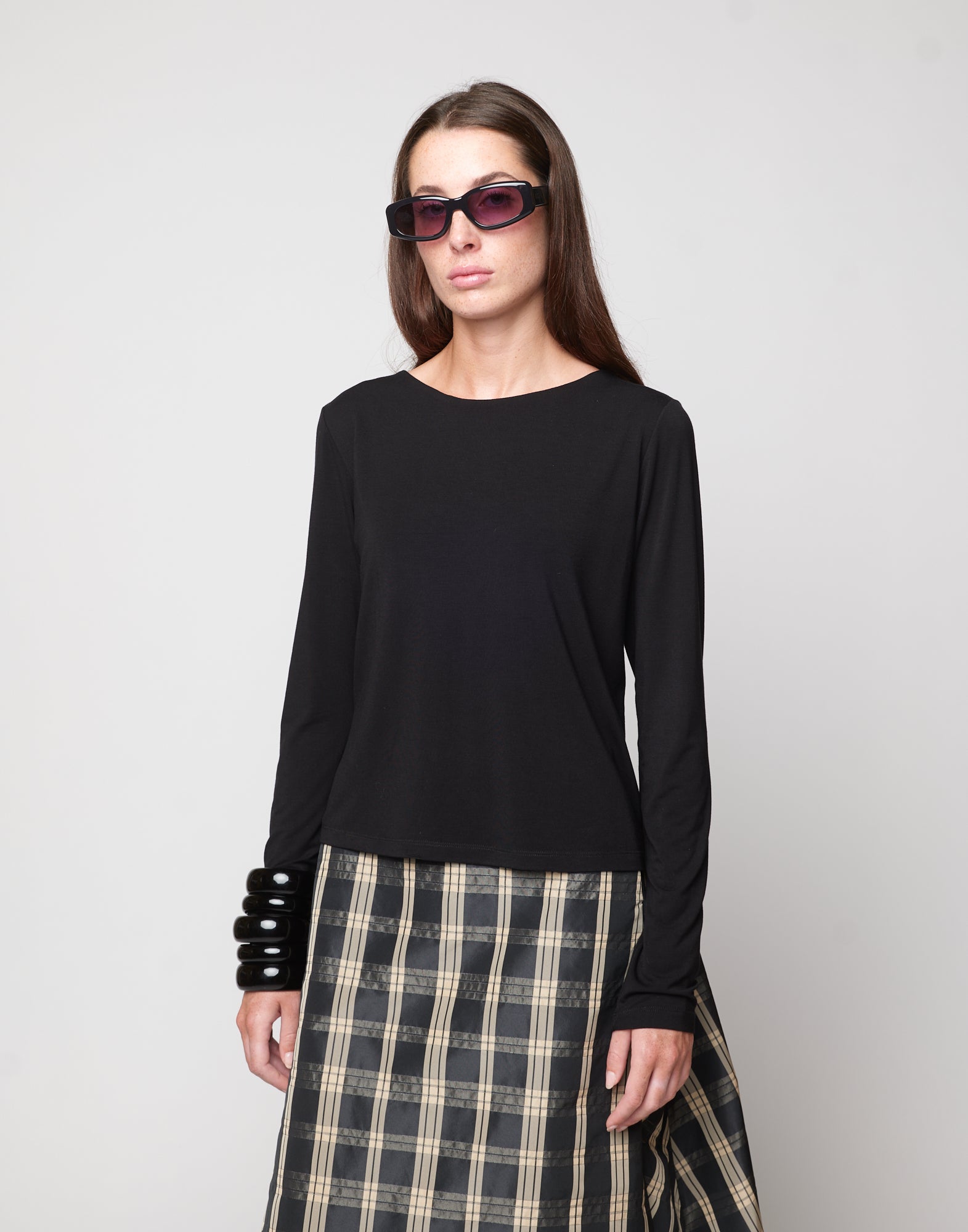 DOUUOD T-shirt Manica Lunga con Scollo Schiena in Bamboo Nera