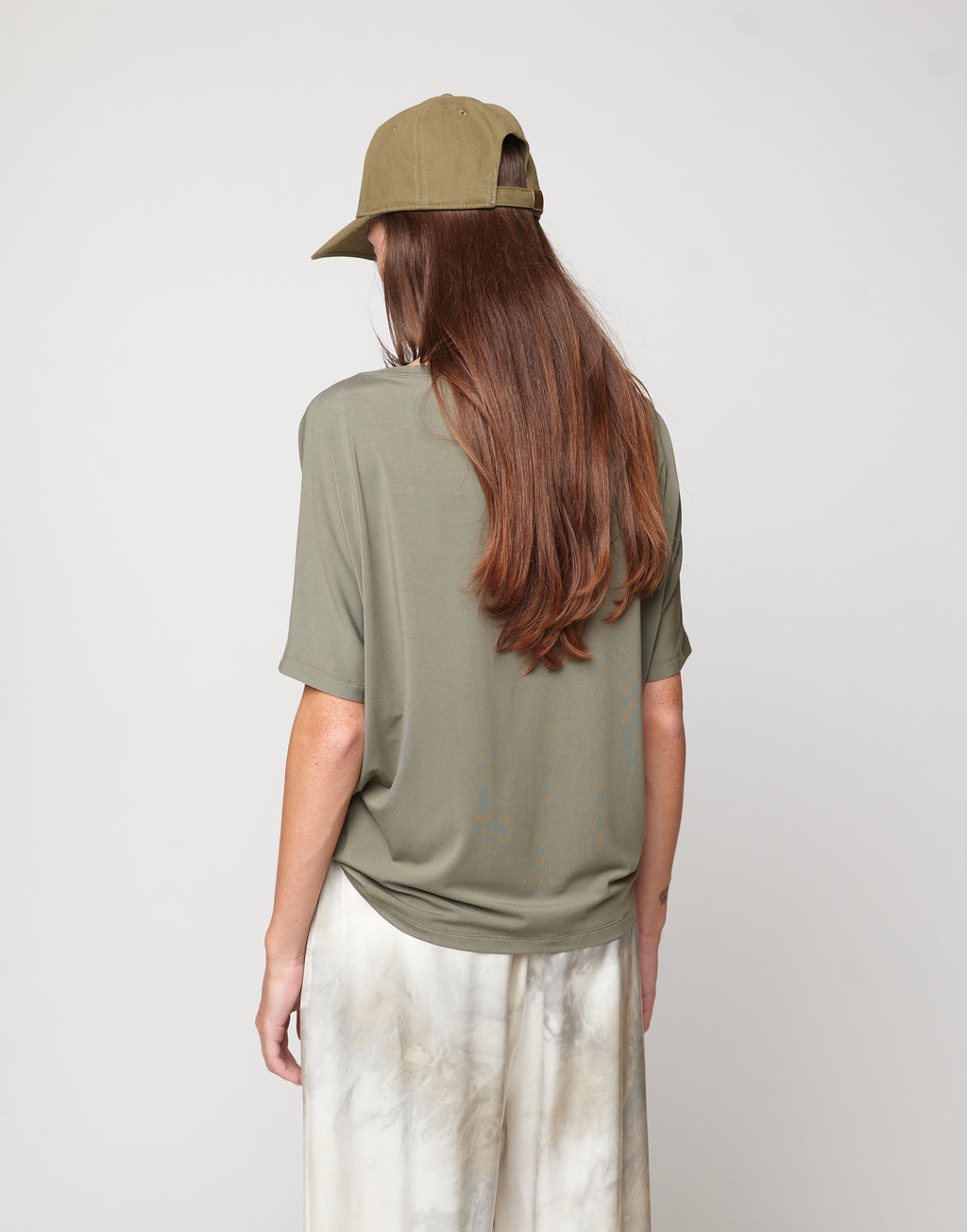 DOUUOD T-shirt Kimono in Bamboo Militare