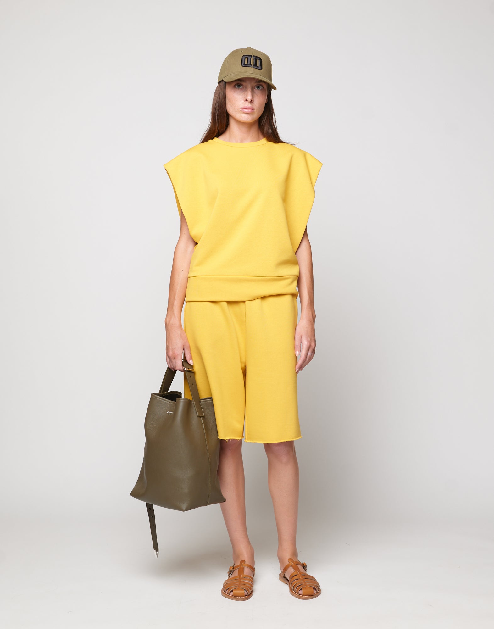DOUUOD Top Gilet Girocollo in Felpa Light con Spalle Strutturate Sole