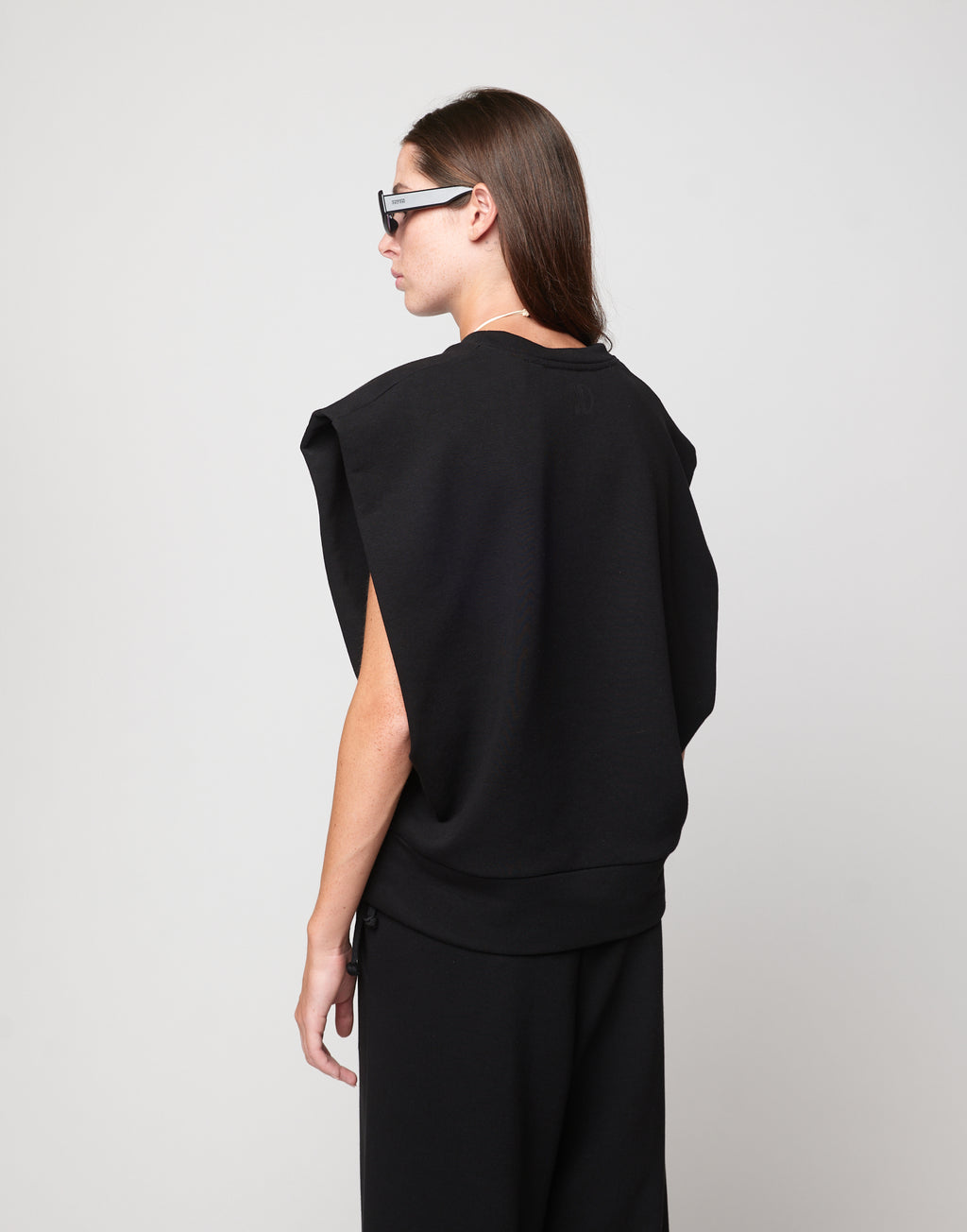 DOUUOD Top Gilet Girocollo in Felpa Light con Spalle Strutturate Nero