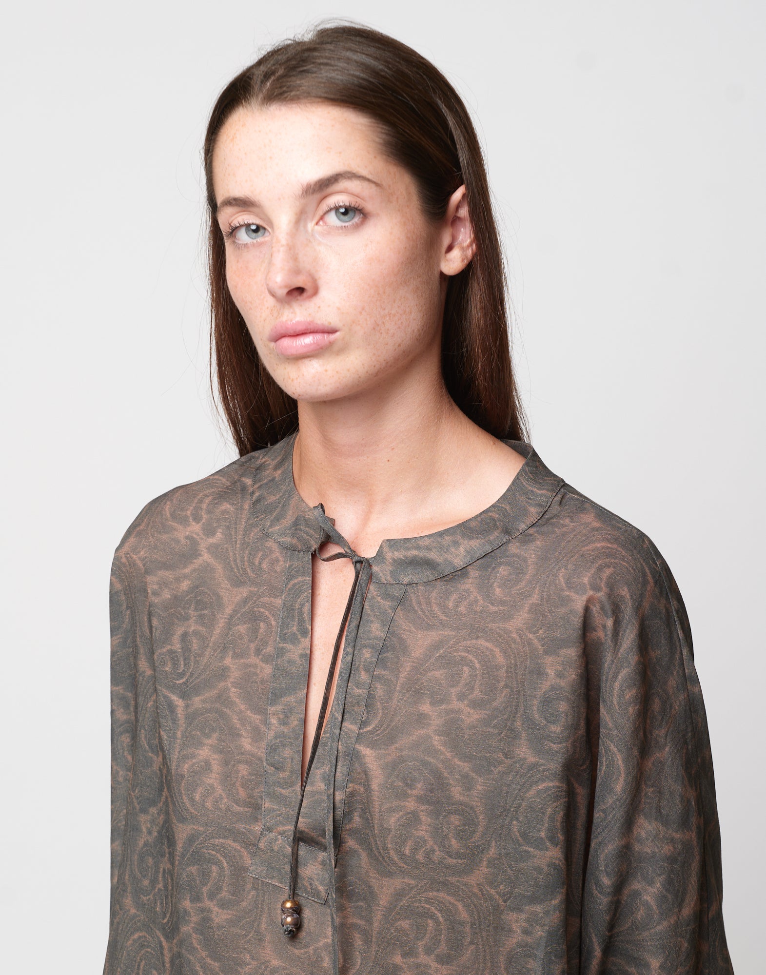DOUUOD Caftano Kimono in Mussola Stampa Cashmere Ghisa