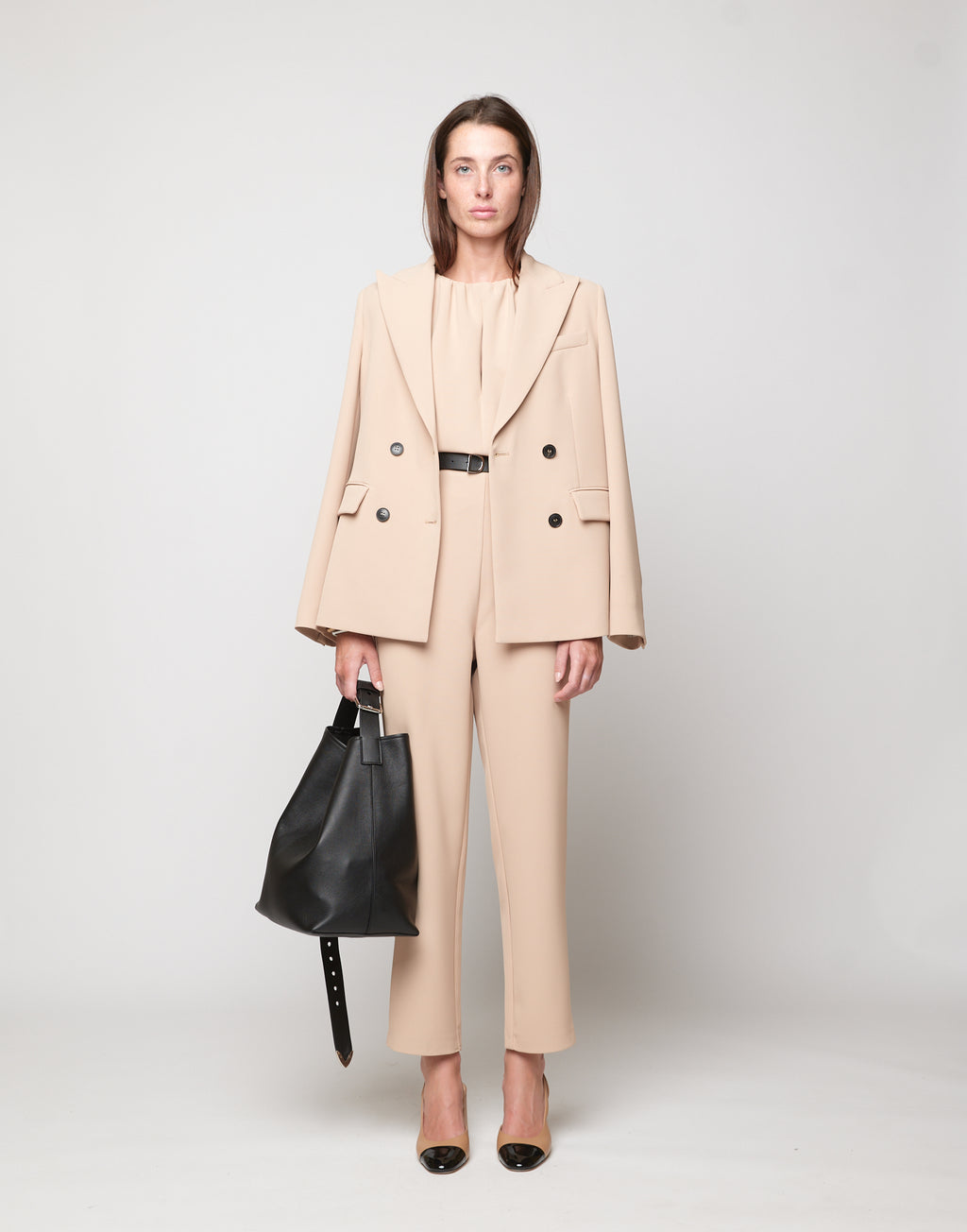 DOUUOD Tuta Smanicata in Crepe Sablé Comfort Cialda