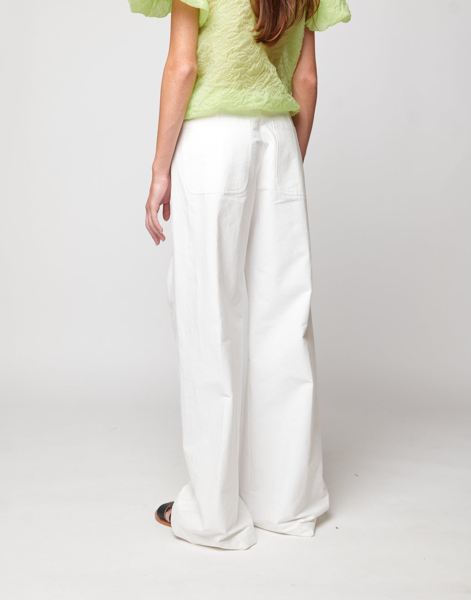 DOUUOD Pantaloni Allacciatura Marinara in Cotone Froissé Latte