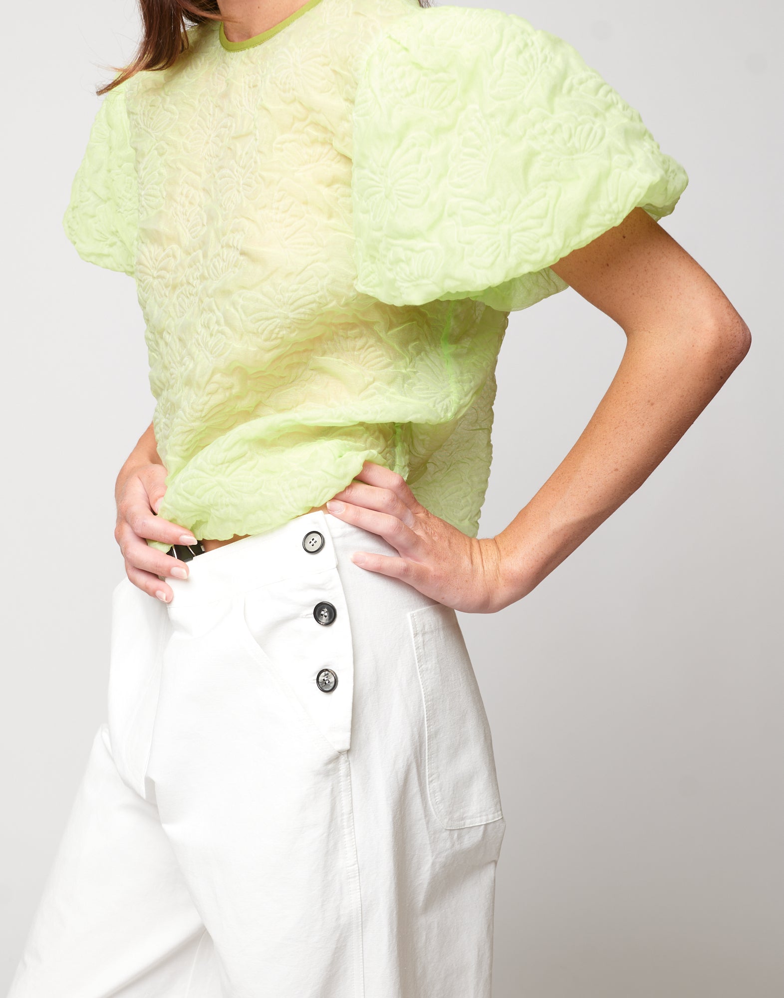 DOUUOD Pantaloni Allacciatura Marinara in Cotone Froissé Latte