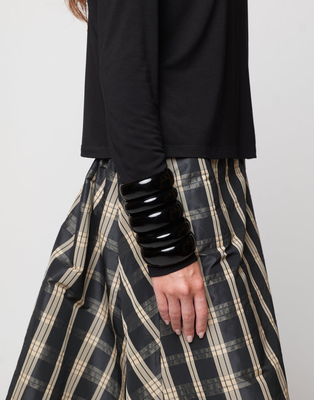 DOUUOD Bracciale Alto in Plexi Lucido Nero