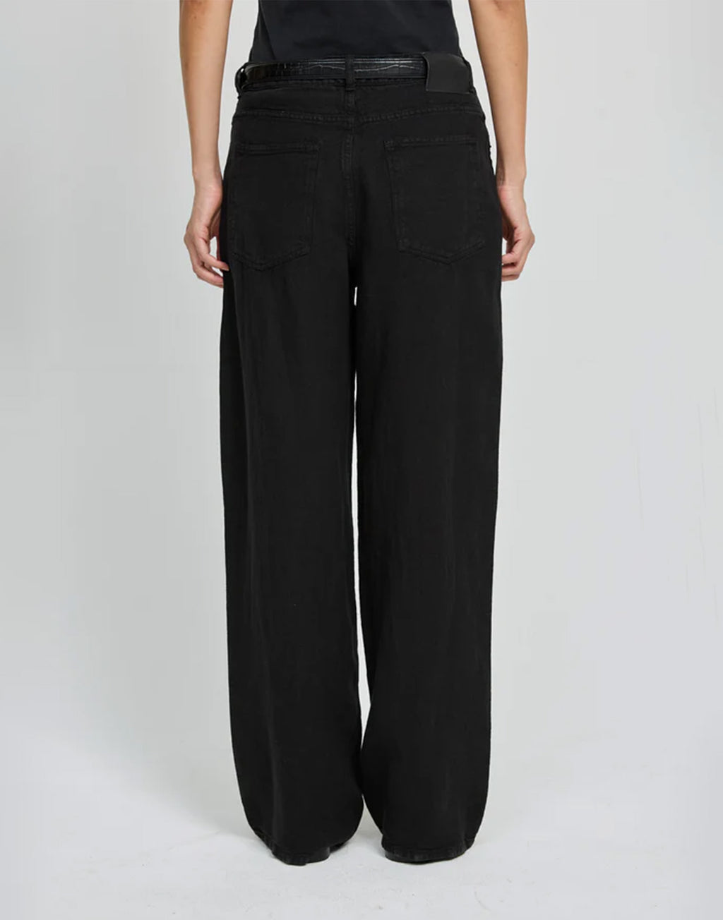 LAURENCE BRAS Jeans in Lino a Gamba Dritta Nero