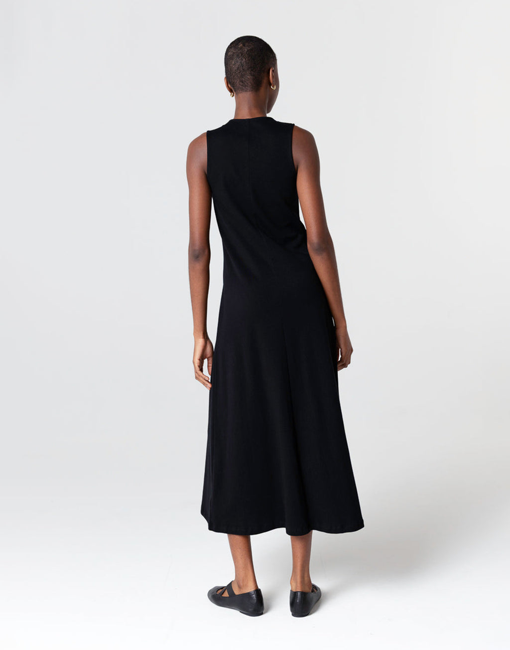 MAJESTIC FILATURES Abito Nero in Cotone Supima con Scollo a V