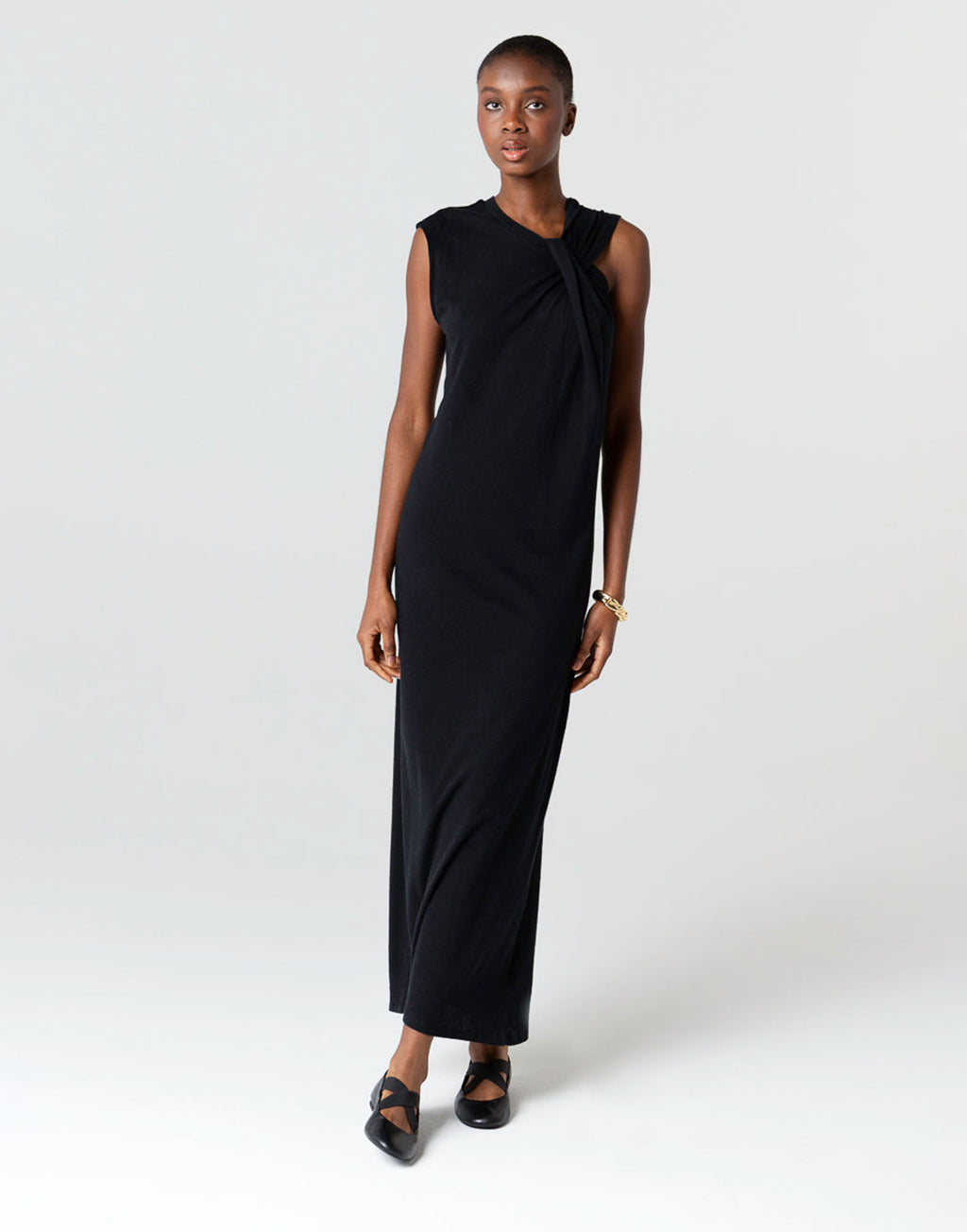 MAJESTIC FILATURES Abito Nero in Cotone Supima con Scollo a V