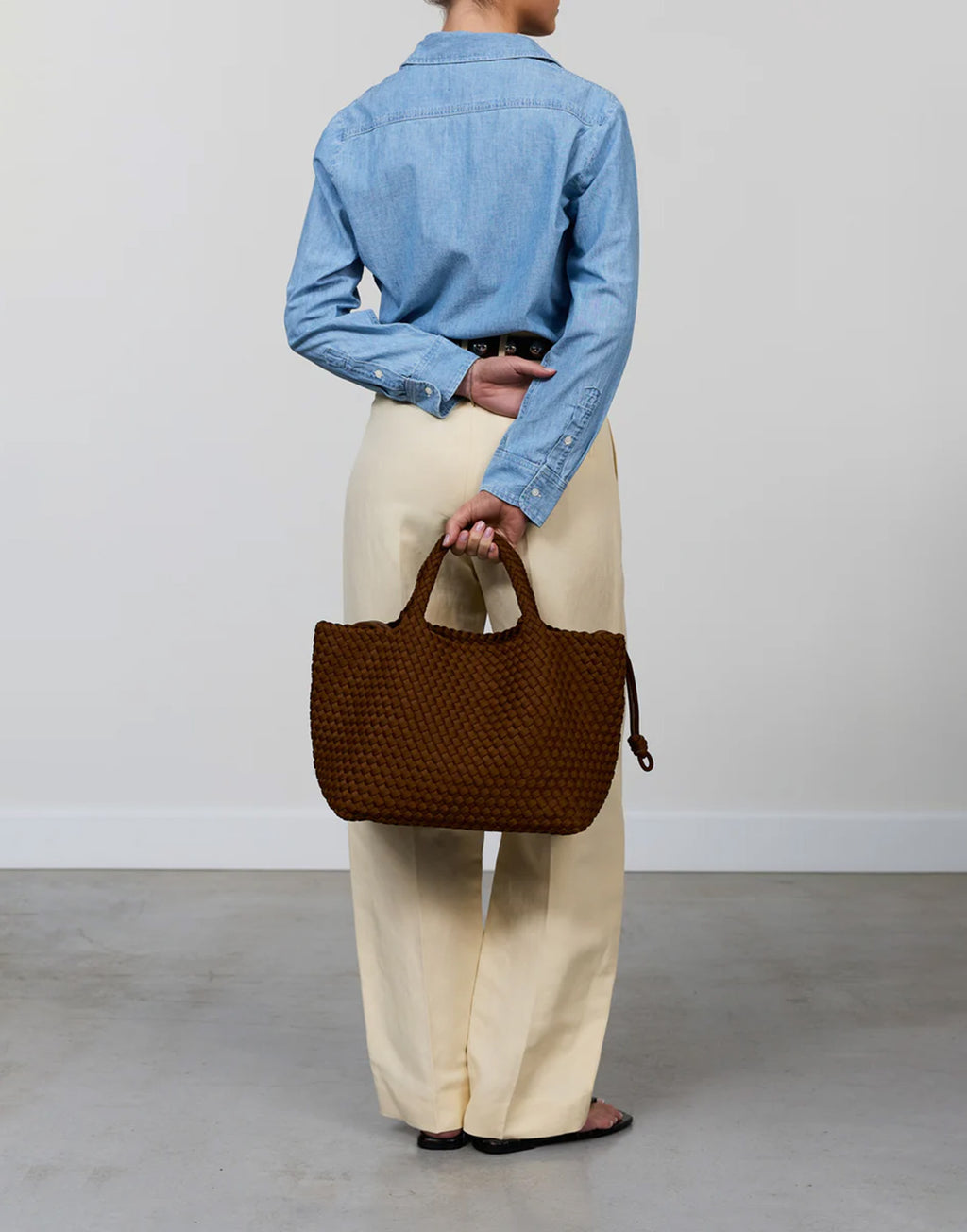 MARREA Shopping Media in Neoprene Intrecciato Caramel Caffè
