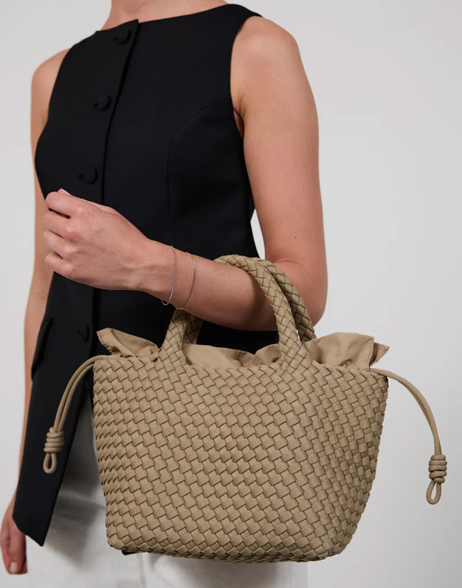 MARREA Shopping Midi in Neoprene Intrecciato Oyster Grey