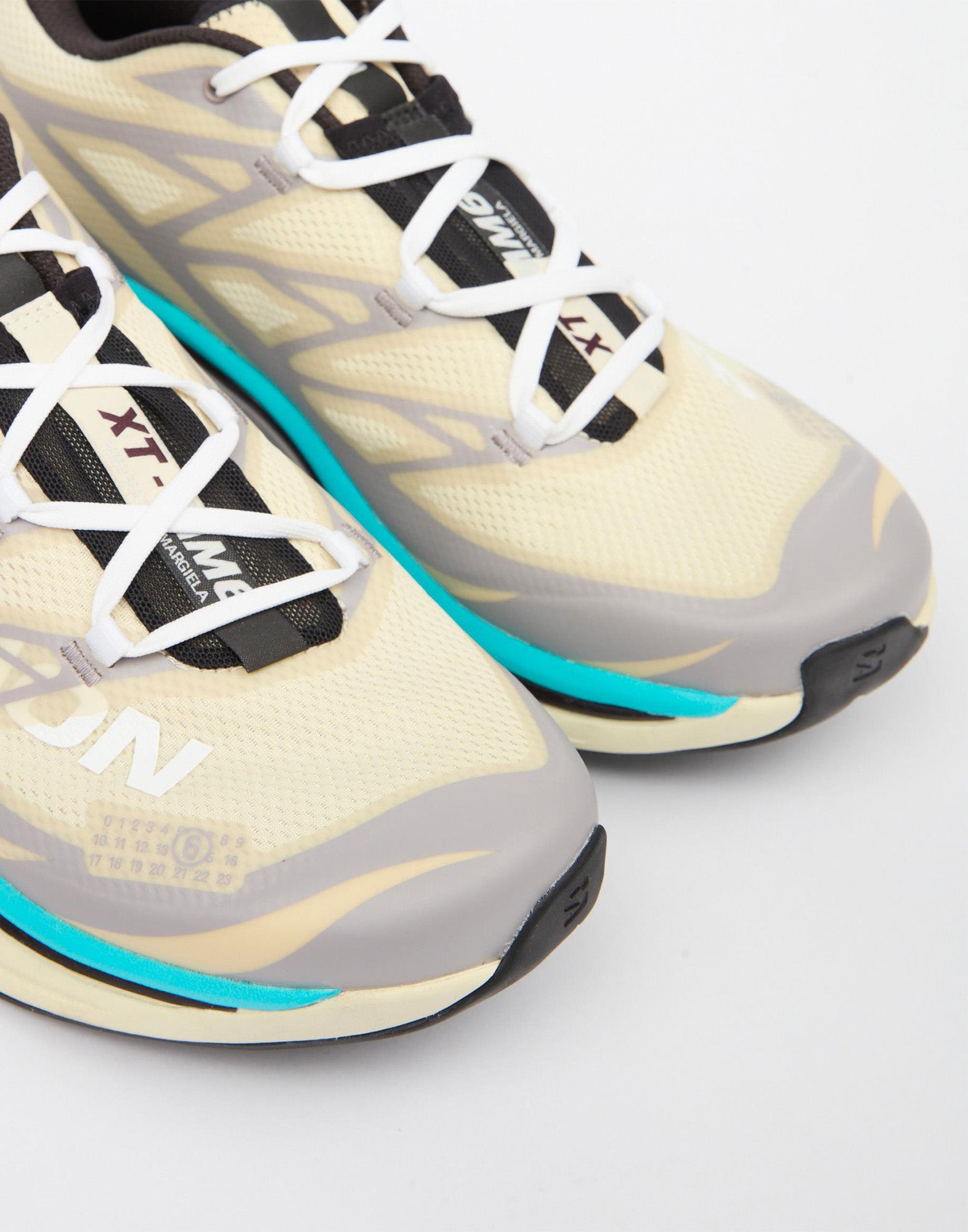 MM6 MAISON MARGIELA x SALOMON XT Sneakers in Mesh Tecnico Asparagus Green