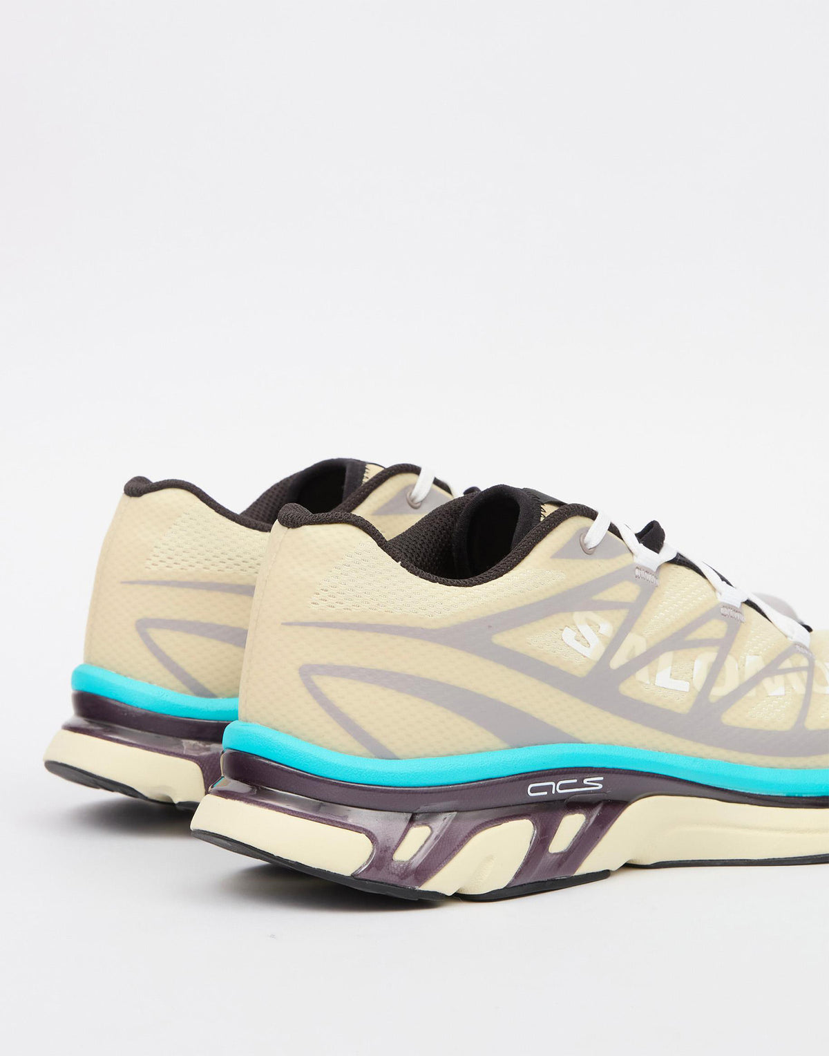Baskets XT MM6 MAISON MARGIELA x SALOMON en maille technique vert asperge