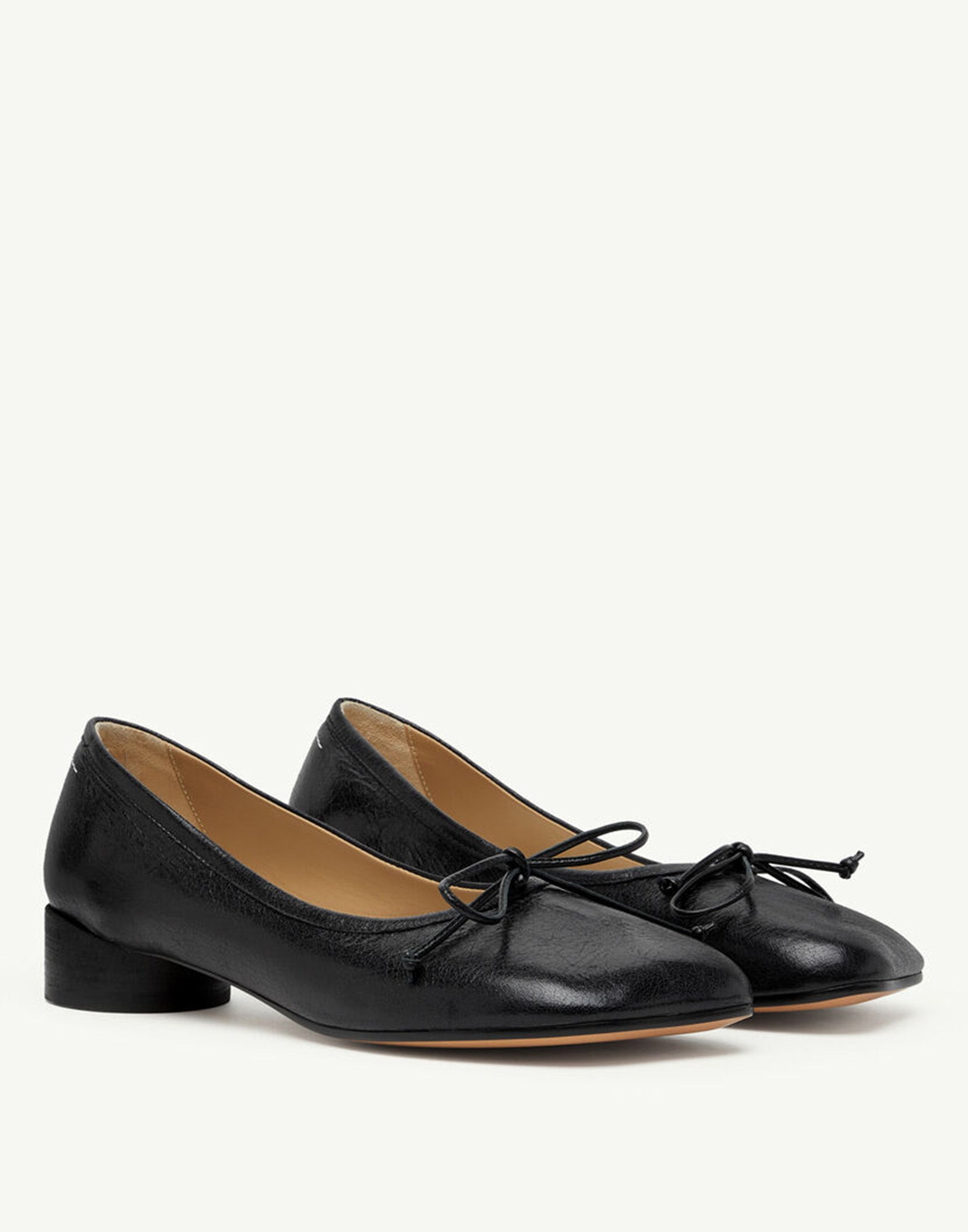 MM6 MAISON MARGIELA Ballerine in Pelle di Vitello con Punta Anatomica Nere