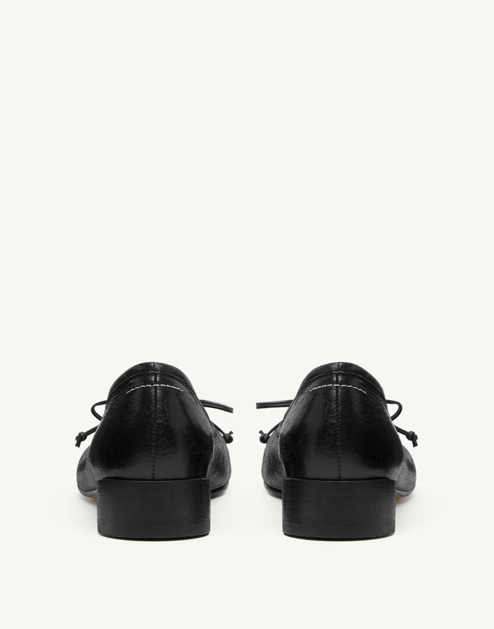 MM6 MAISON MARGIELA Ballerine in Pelle di Vitello con Punta Anatomica Nere