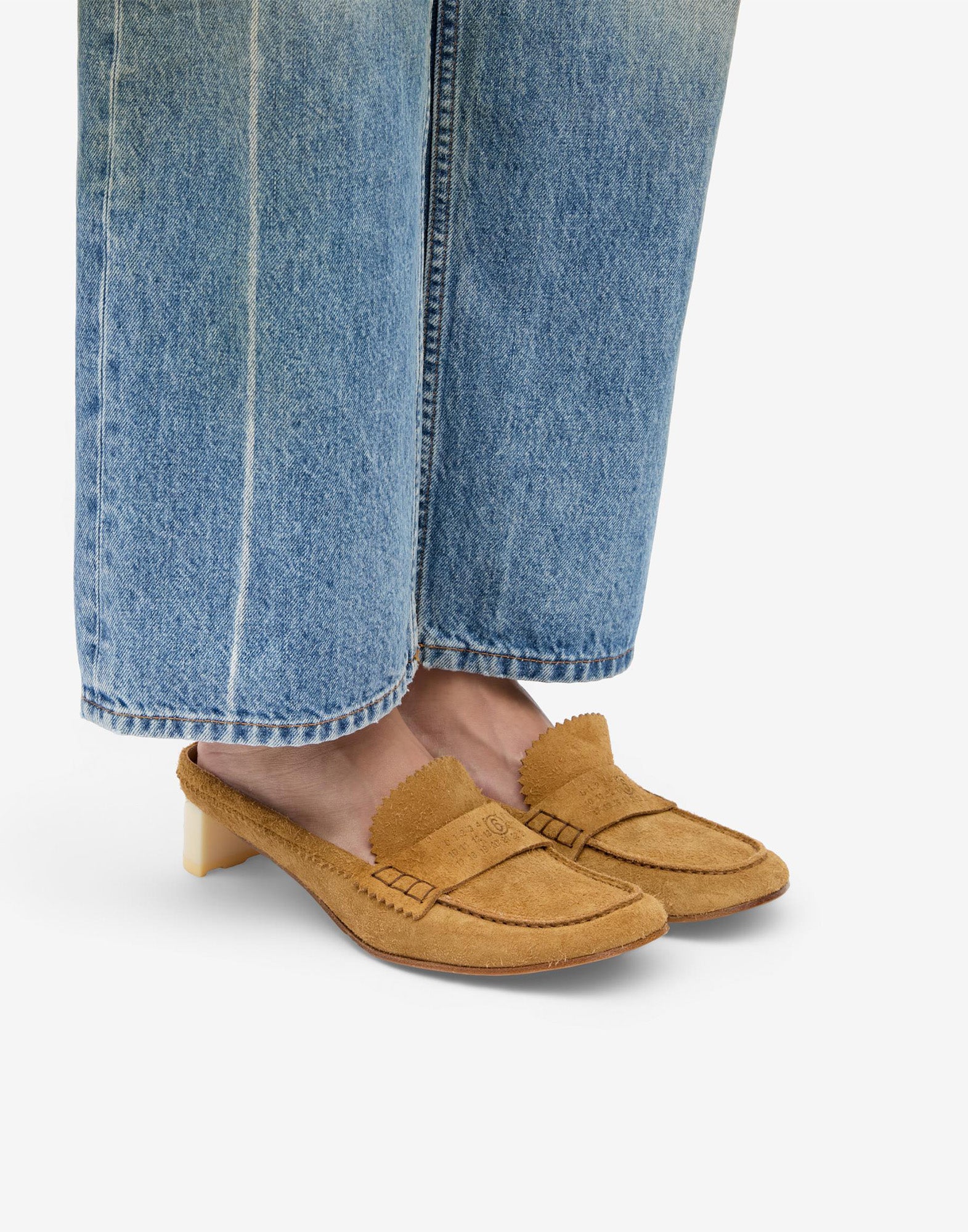 MM6 MAISON MARGIELA Mocassini Sabot in Crosta di Vitello con Penny Strap