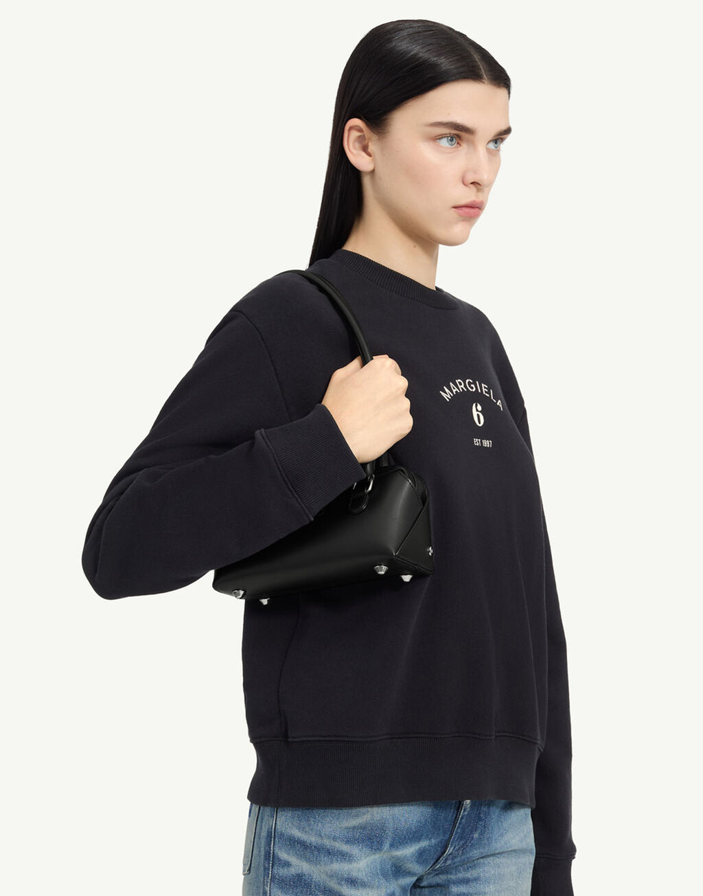MM6 MAISON MARGIELA Bauletto Shoulder Bag in Pelle Liscia Black