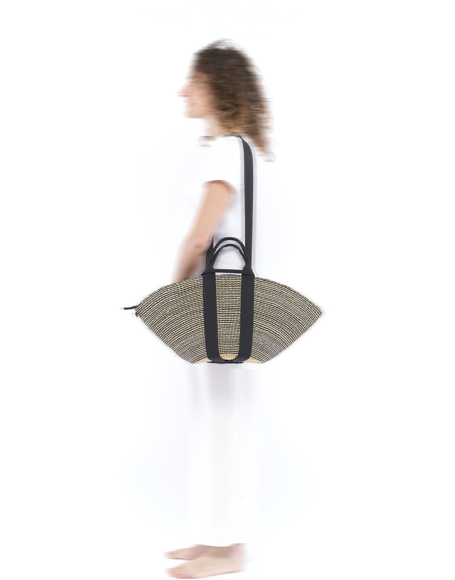 MUUN Borsa in Paglia Sophie HStripe con Pouch Interna Natural/Black