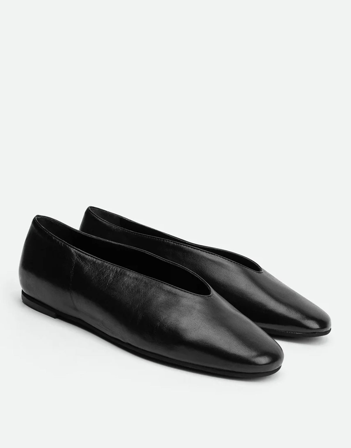 POEVE Ballerine in Nappa con Punta Almond Nere