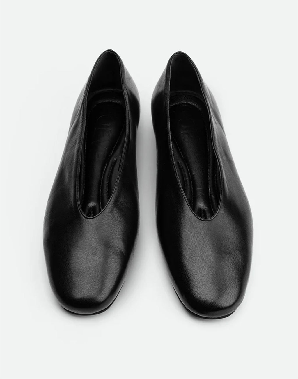 POEVE Reese Ballerine in Nappa con Punta Almond Nere