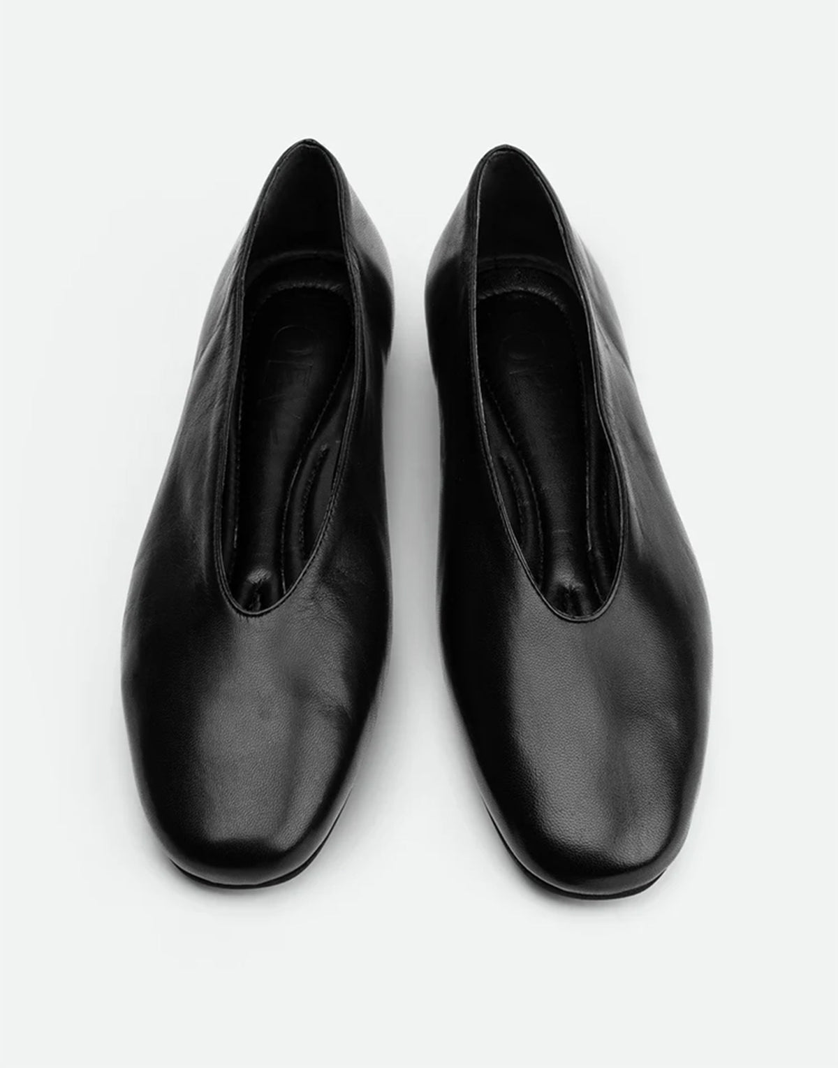 POEVE Ballerine in Nappa con Punta Almond Nere