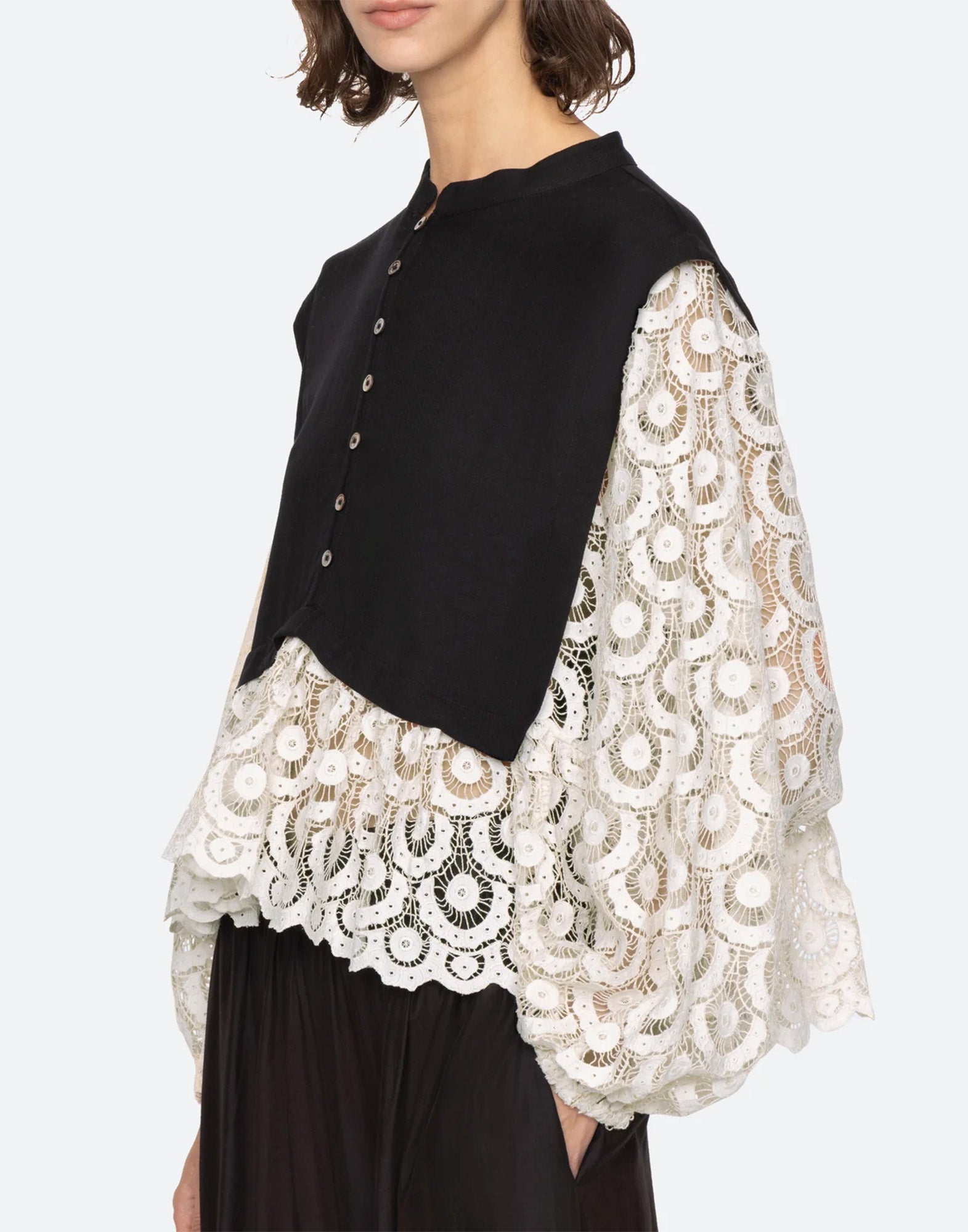 SEA NY Ellison Top in Viscosa con Ricami in Pizzo