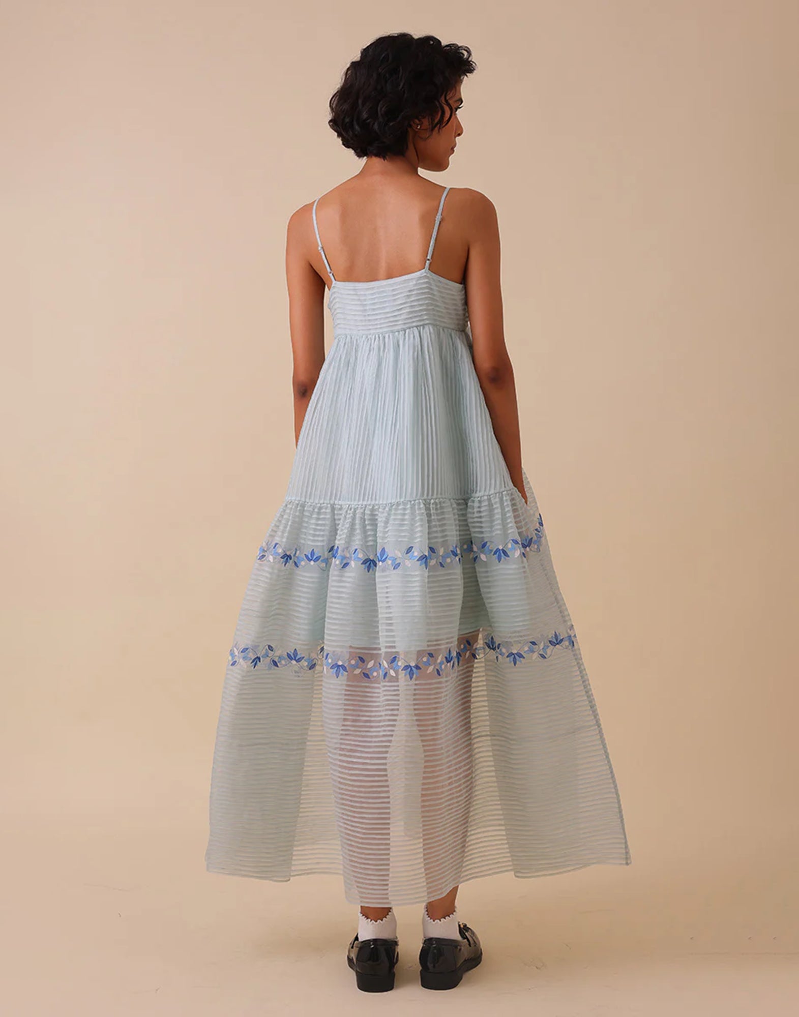 SWGT Abito in Cotone con Ricami e Pintuck Blu