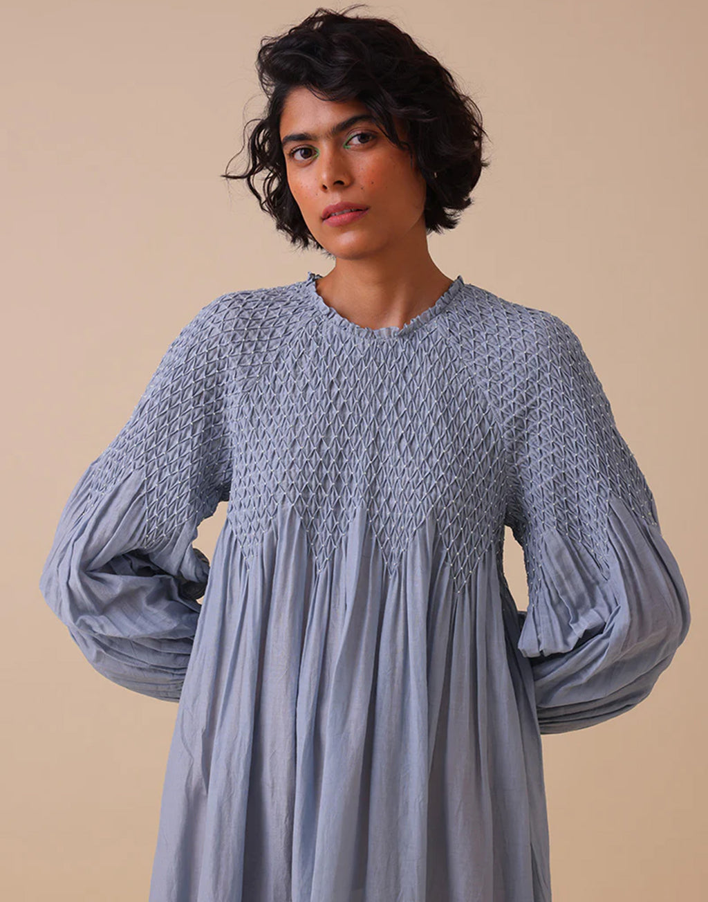 SWGT Abito con Smock e Maniche Raglan Azzurro