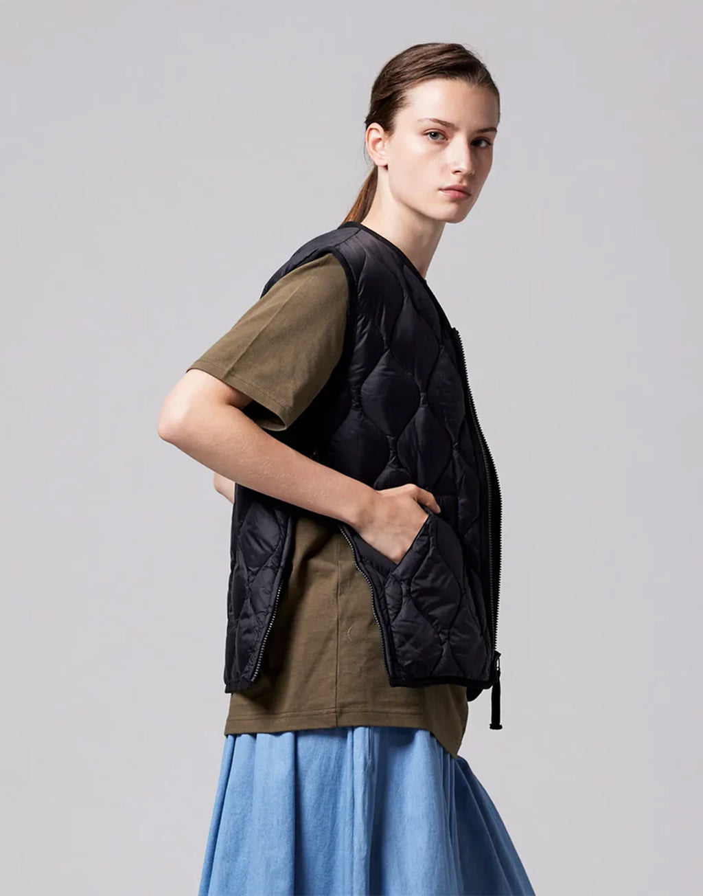 TAION Gilet Military V-Zip Down Black