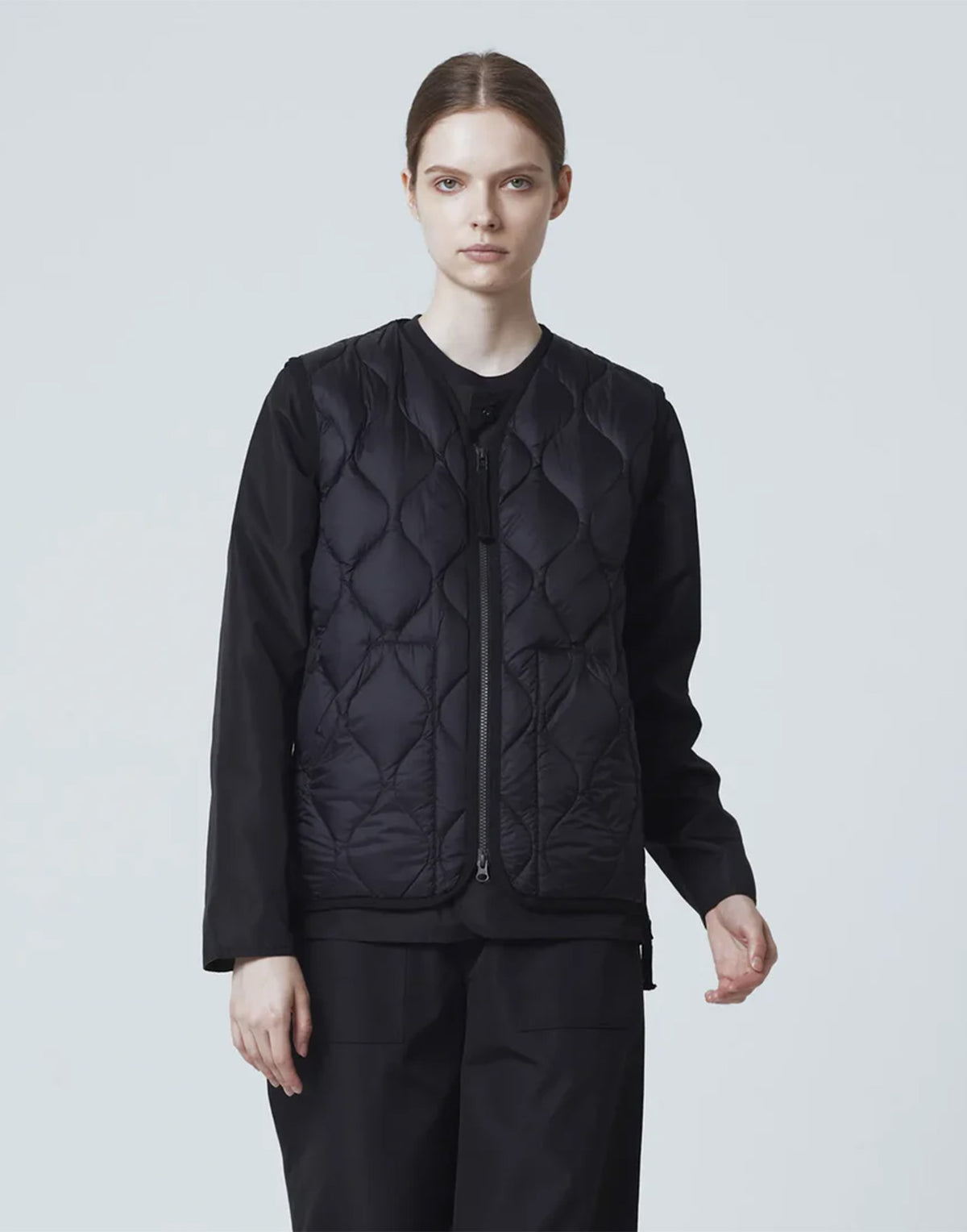 TAION Gilet Military V-Zip Down Black